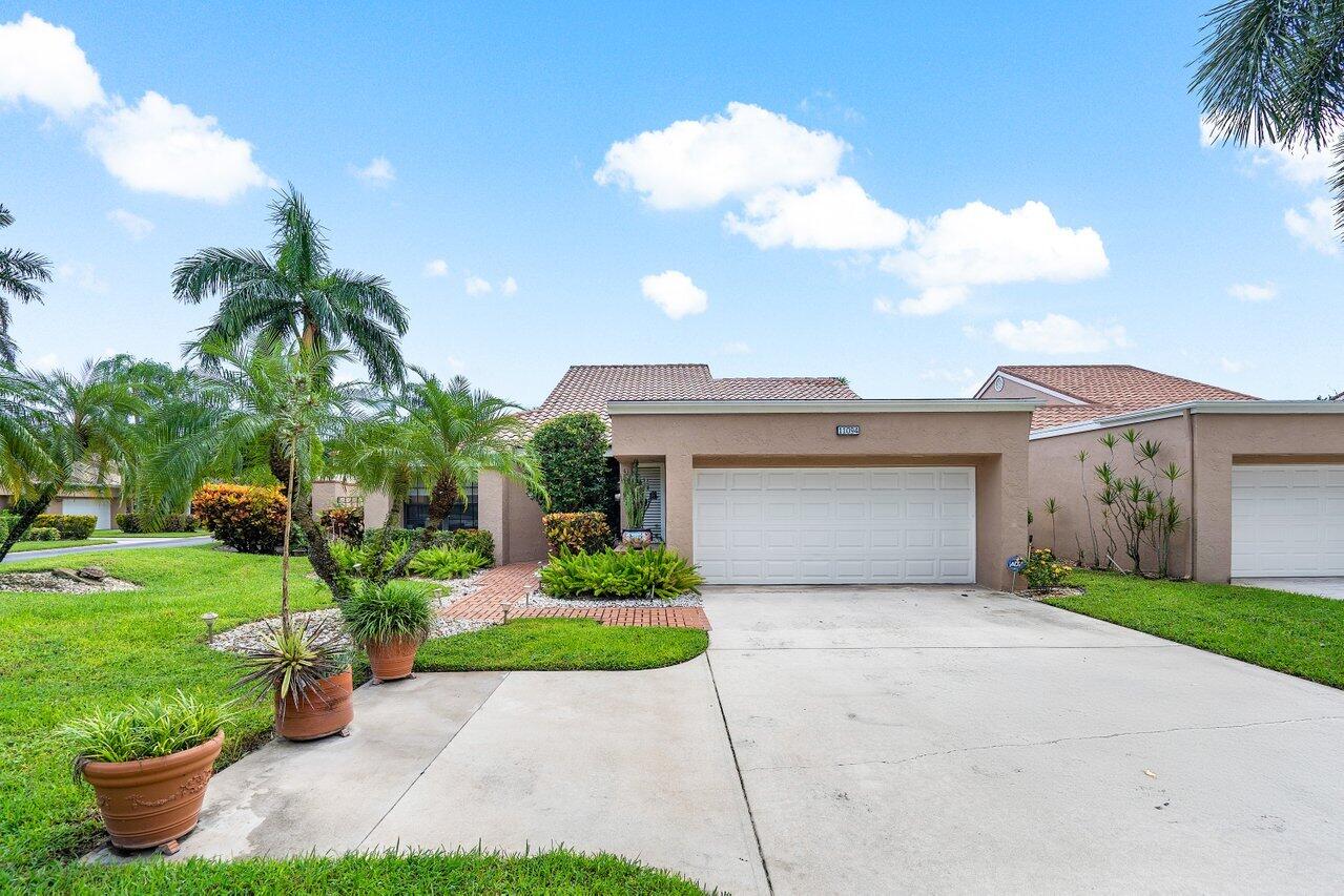 11094 Applegate Lane