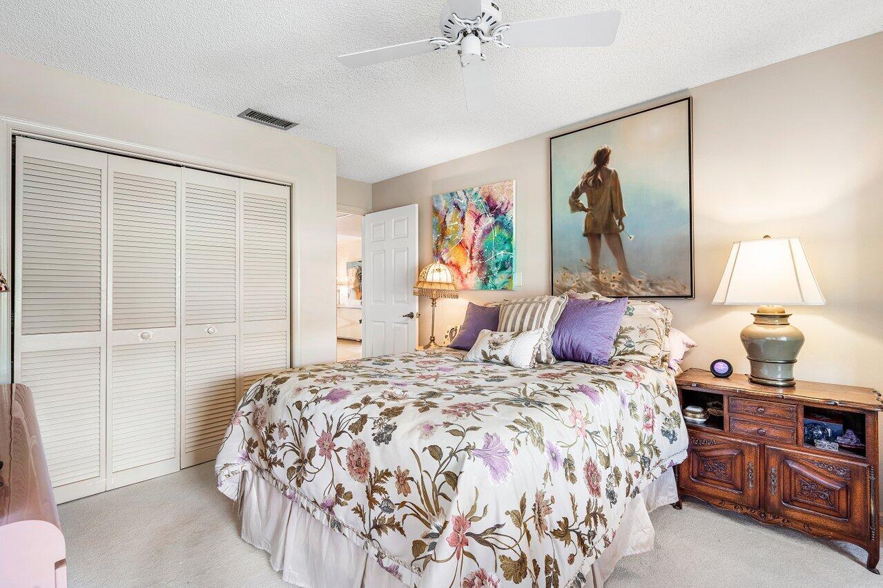 11094 Applegate Lane