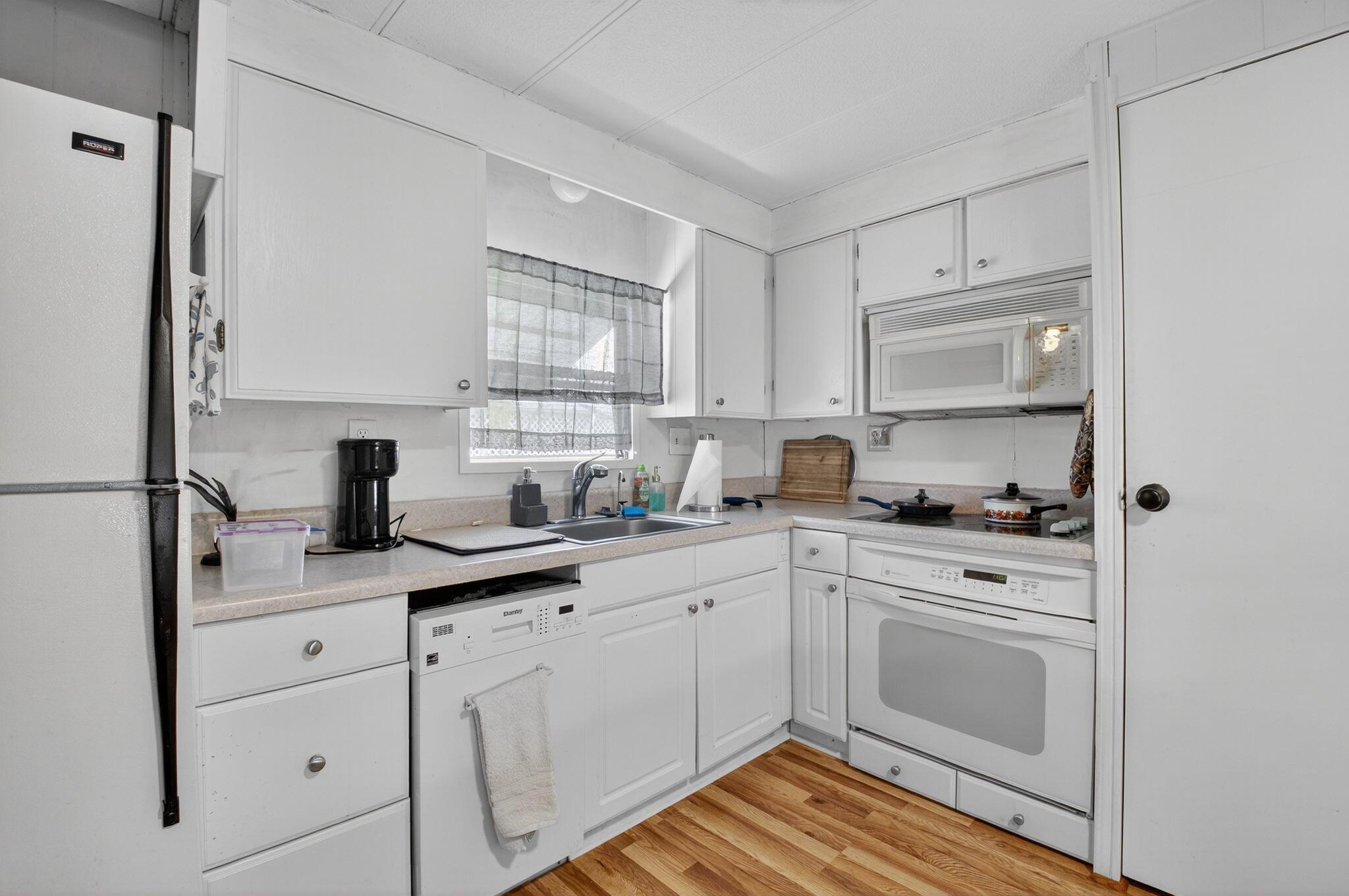 12375 S Military Trail 201