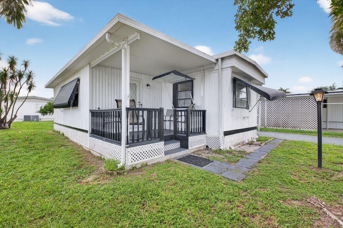 12375 S Military Trail 201