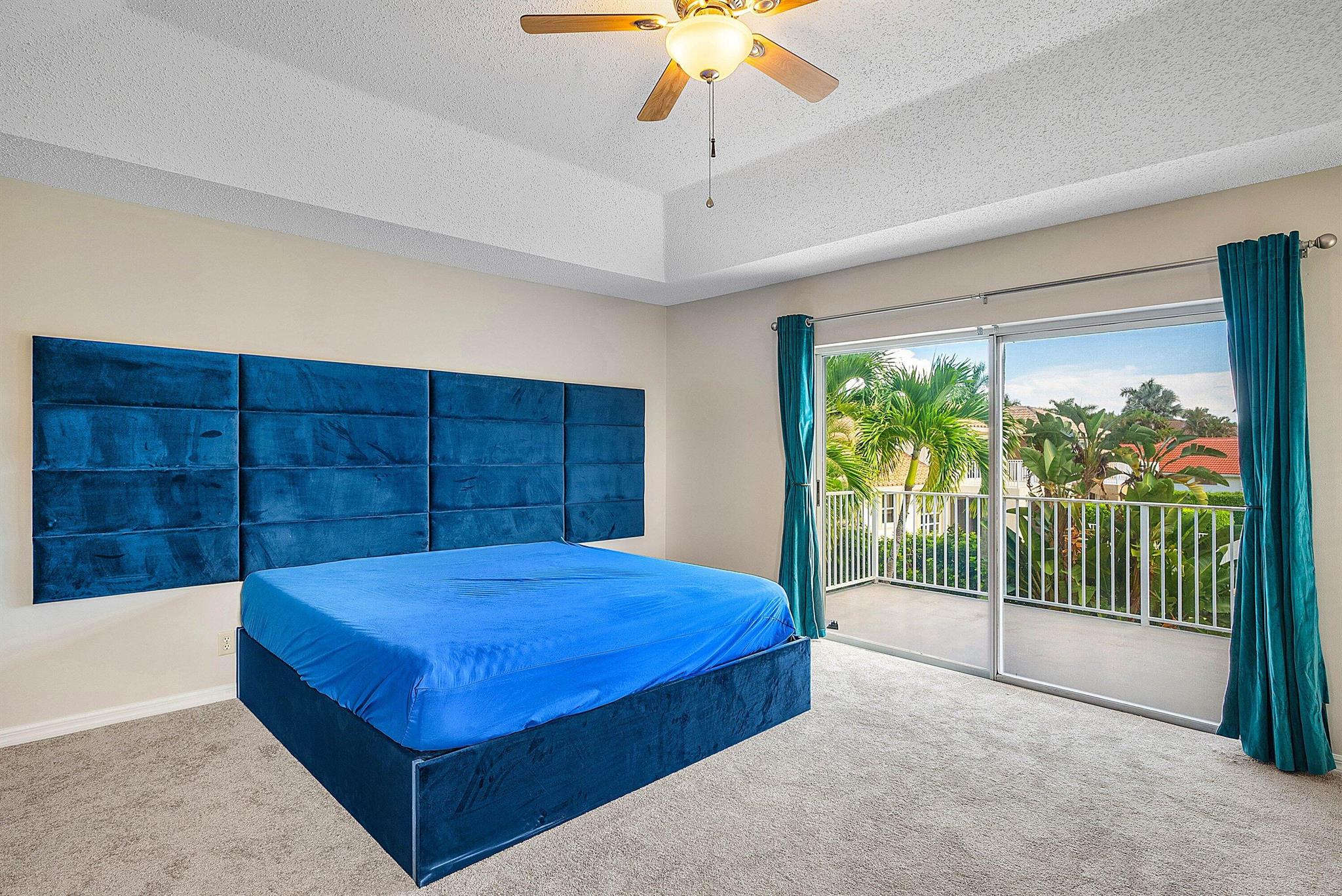 19614 Star Island Drive