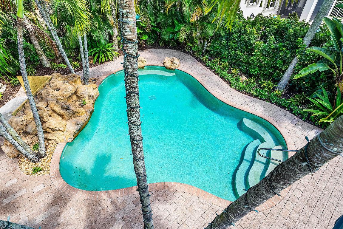 19614 Star Island Drive