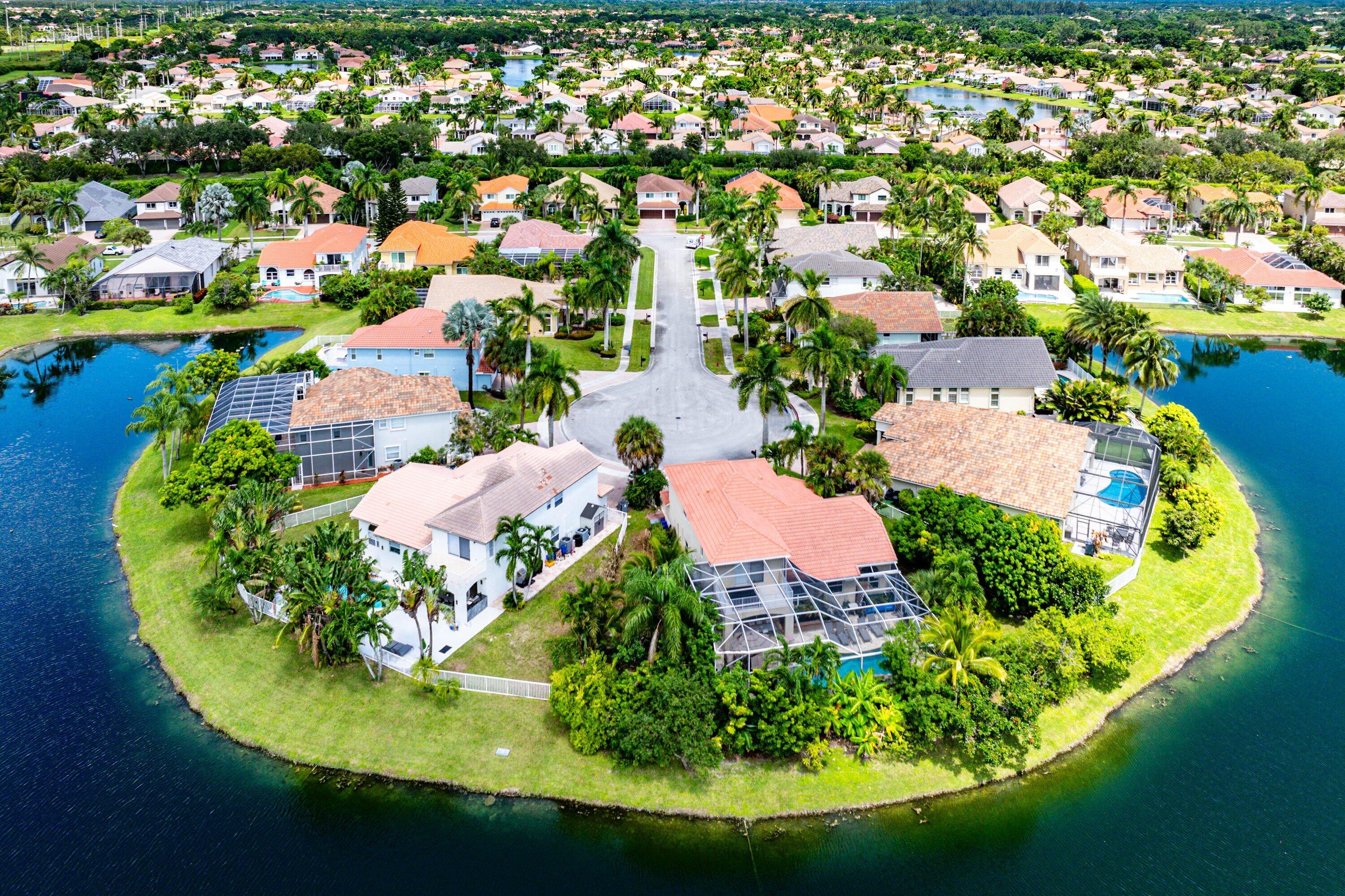 19614 Star Island Drive