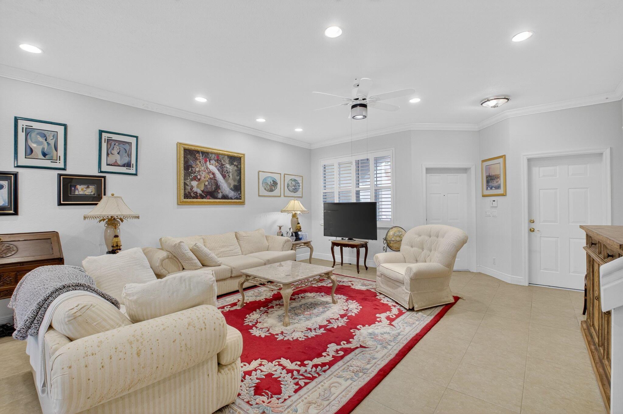 179 Las Brisas Circle