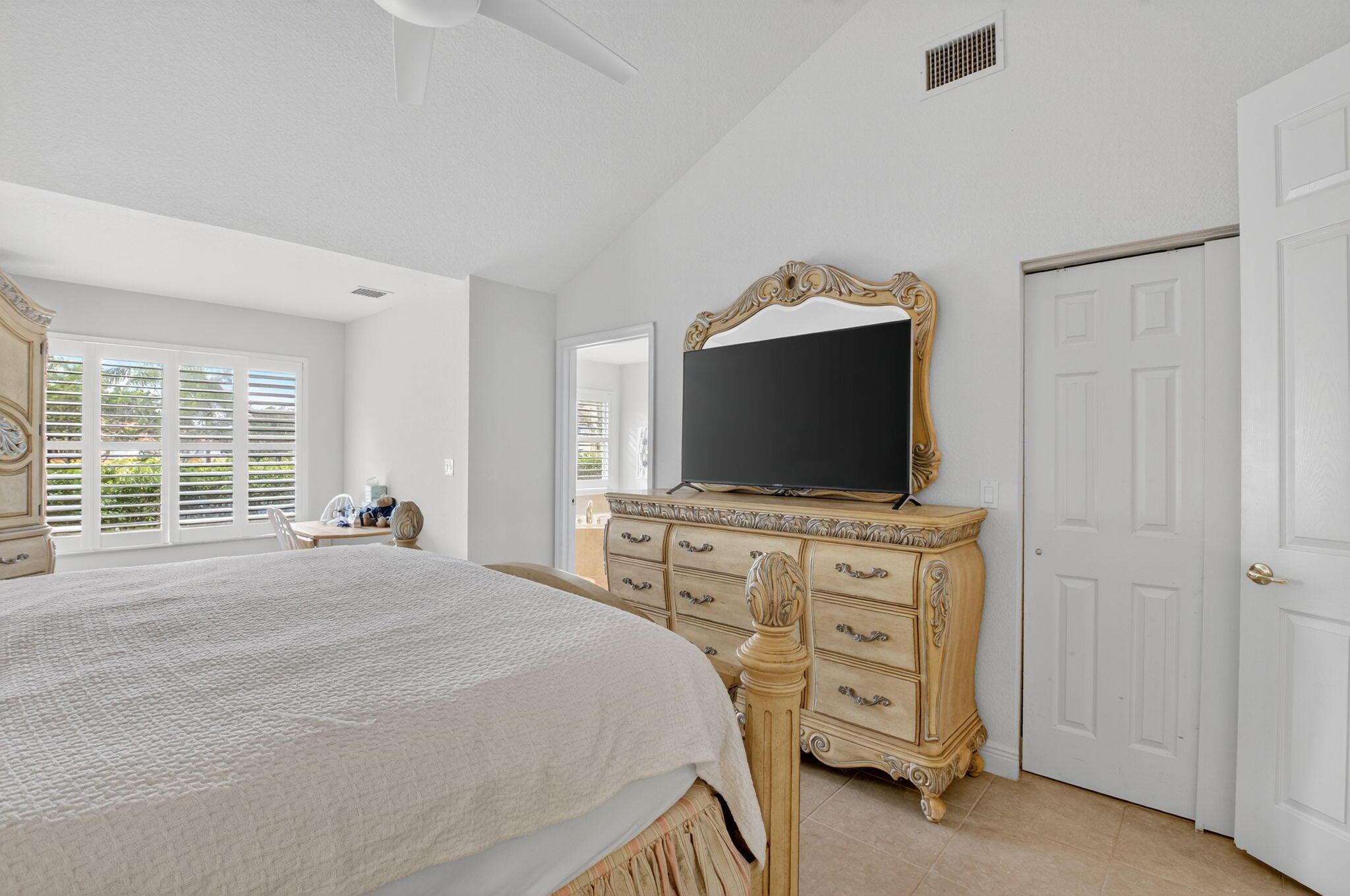 179 Las Brisas Circle