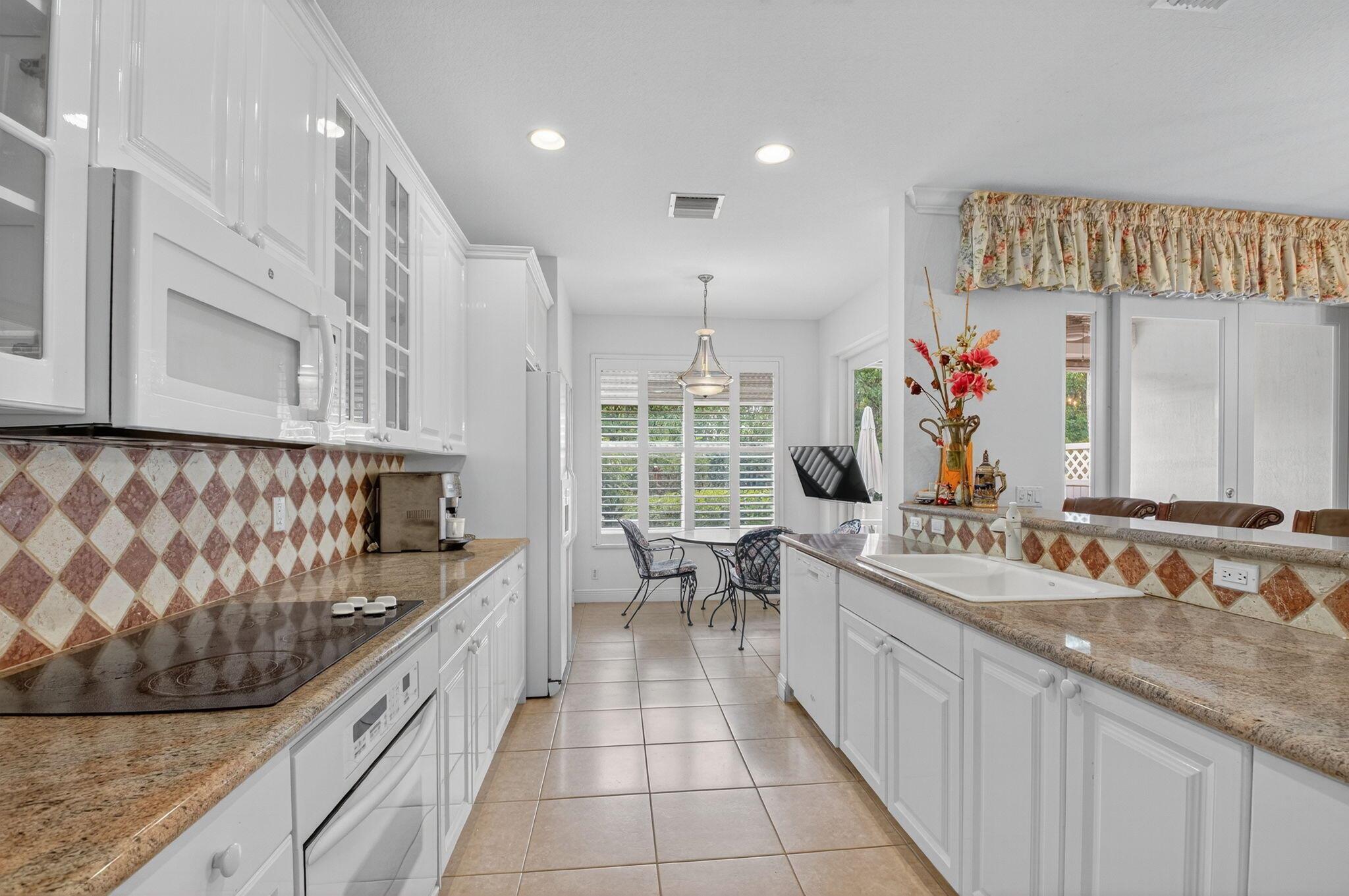 179 Las Brisas Circle