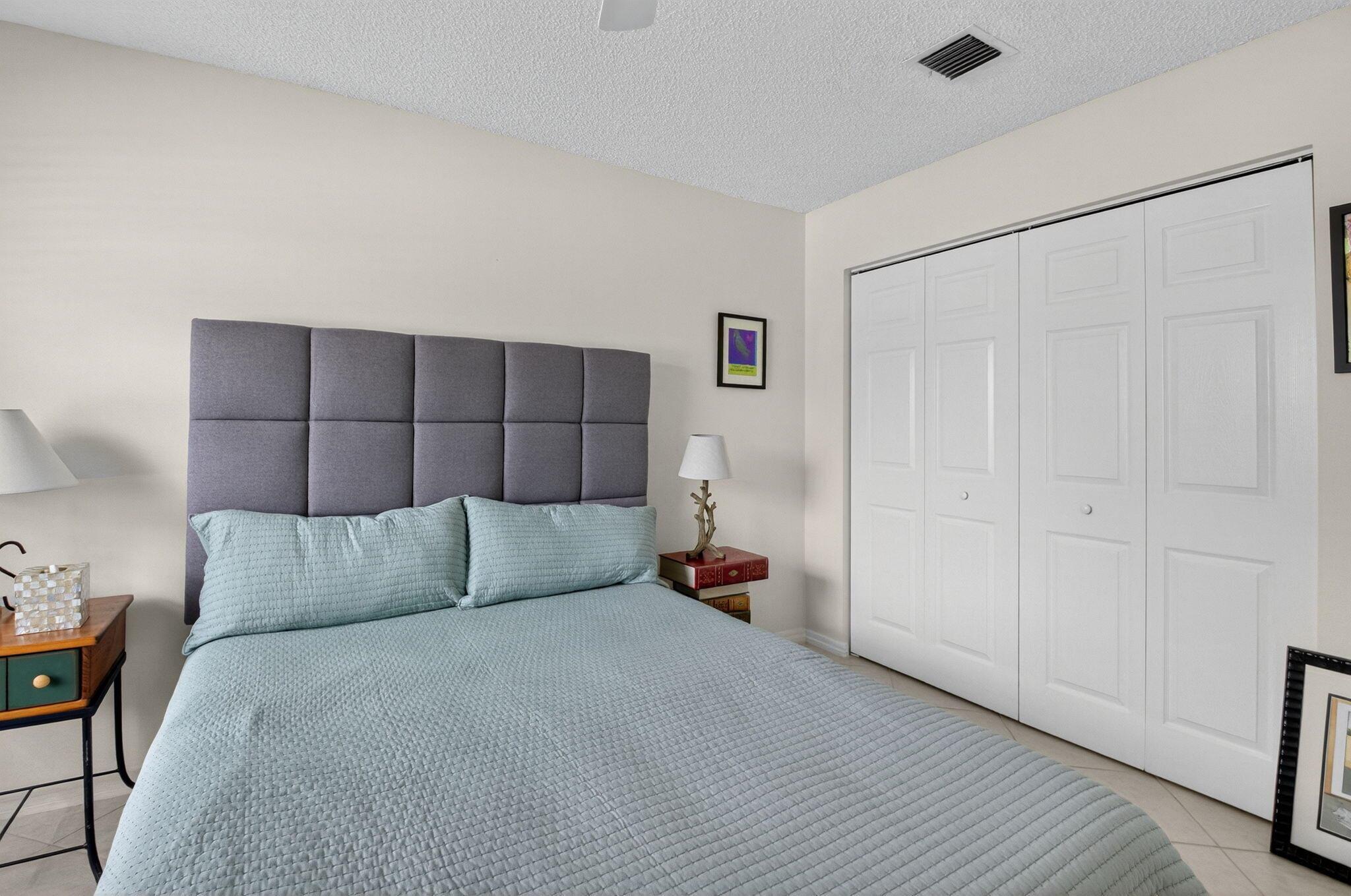 6108 Floral Lakes Drive