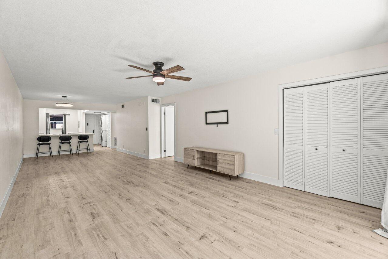 2935 SW 22nd Avenue 1060