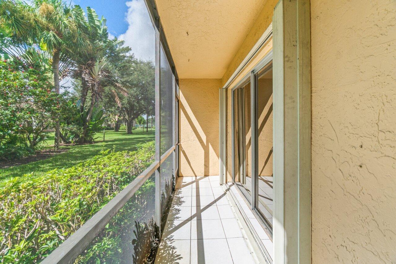 2935 SW 22nd Avenue 1060
