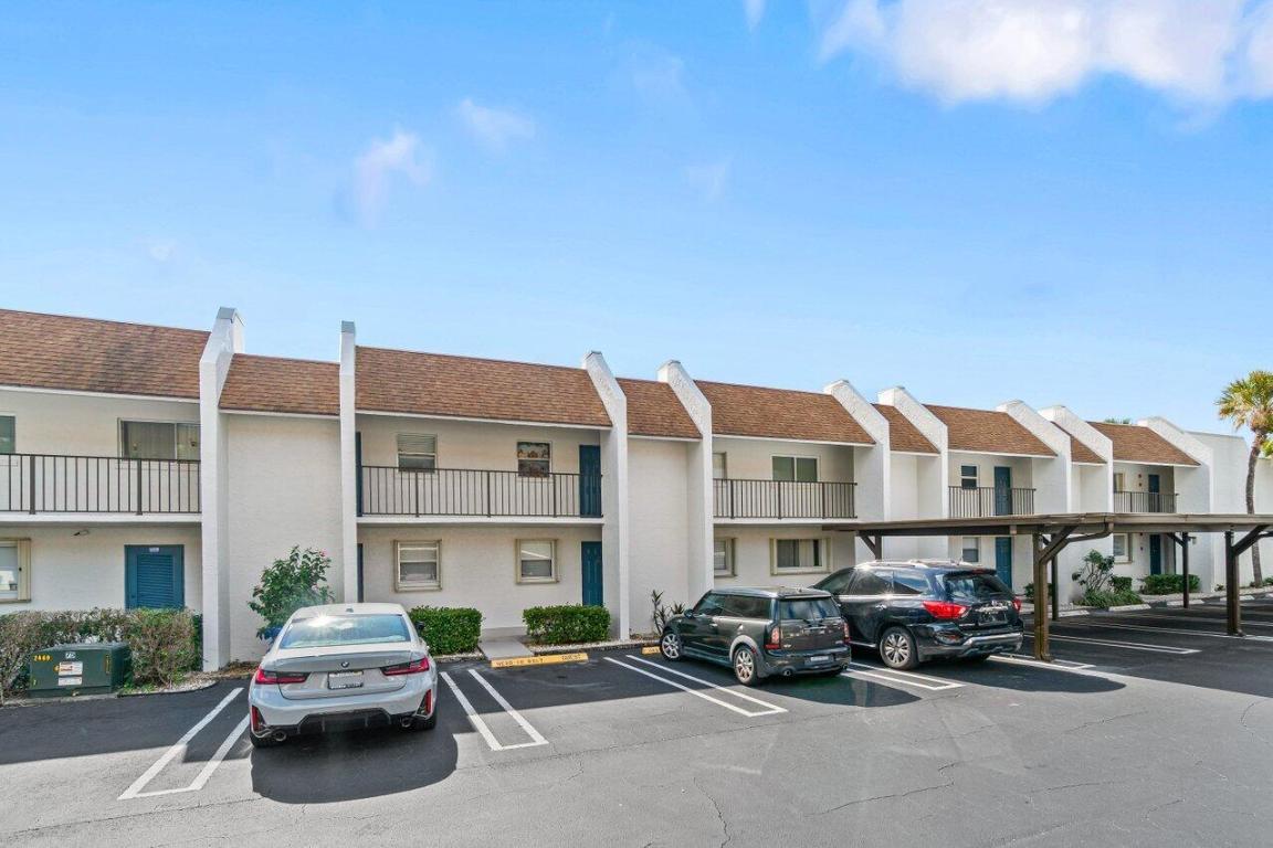 2935 SW 22nd Avenue 1060