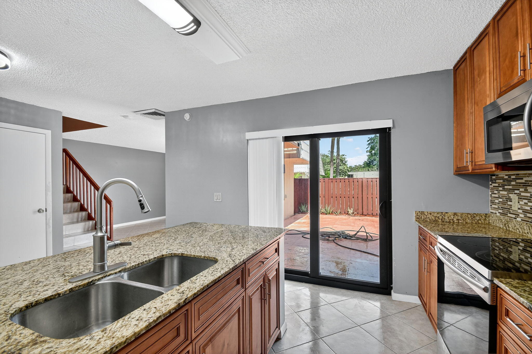 5122 51st Way