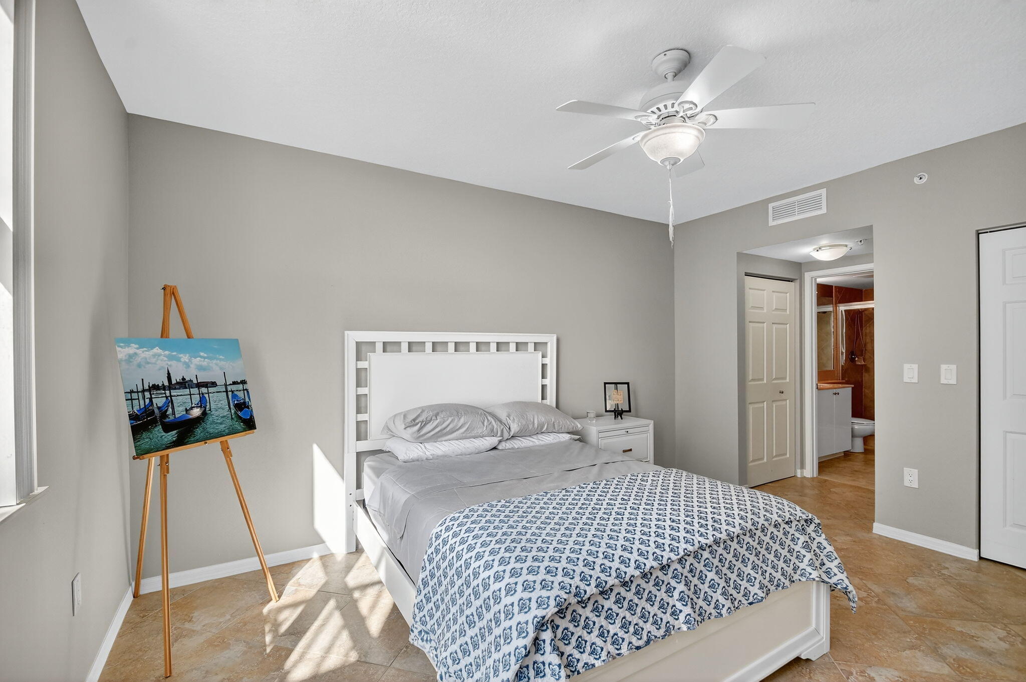 700 E Boynton Beach Boulevard Unit: 803