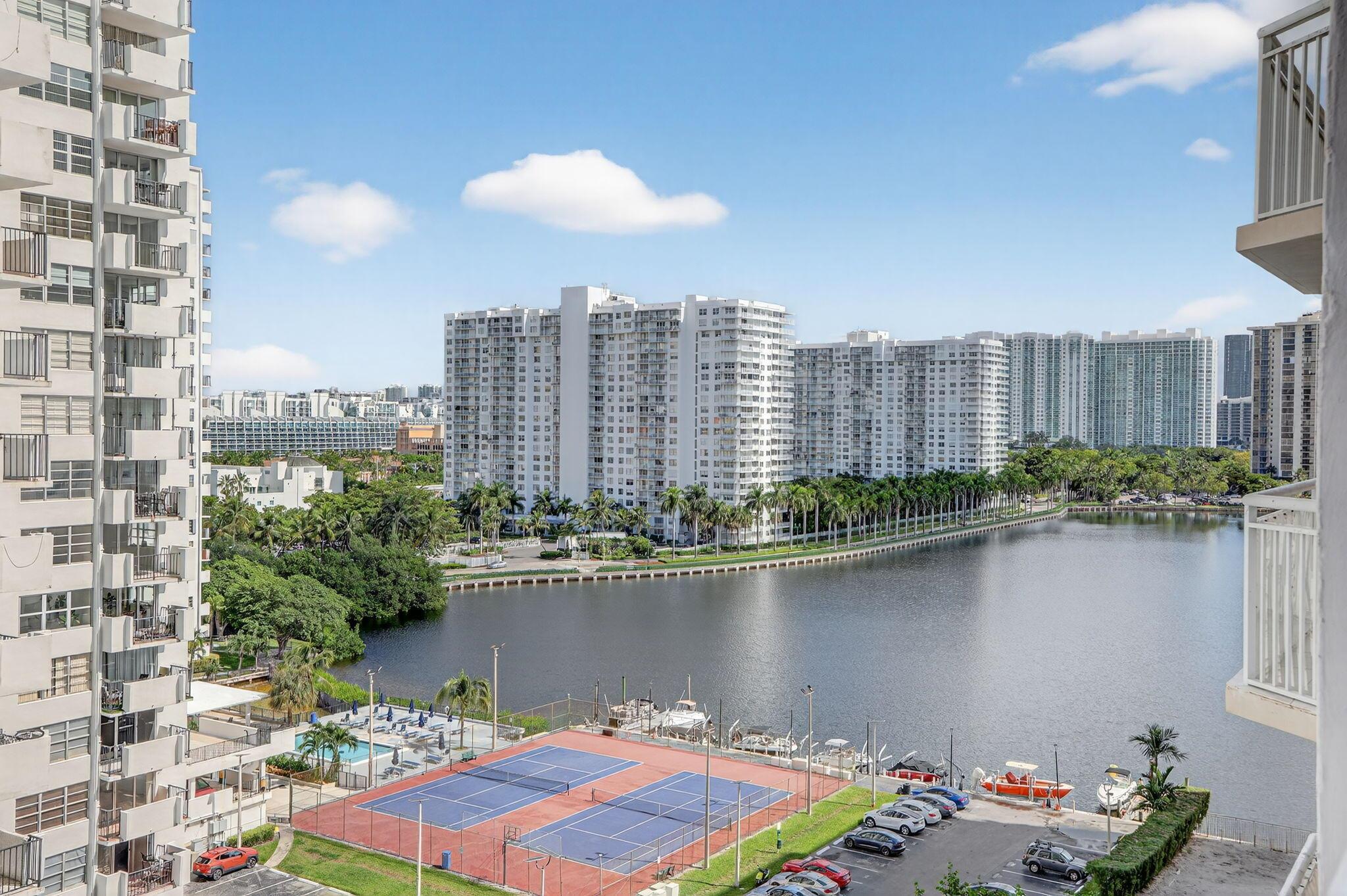 18051 Biscayne Boulevard 1104