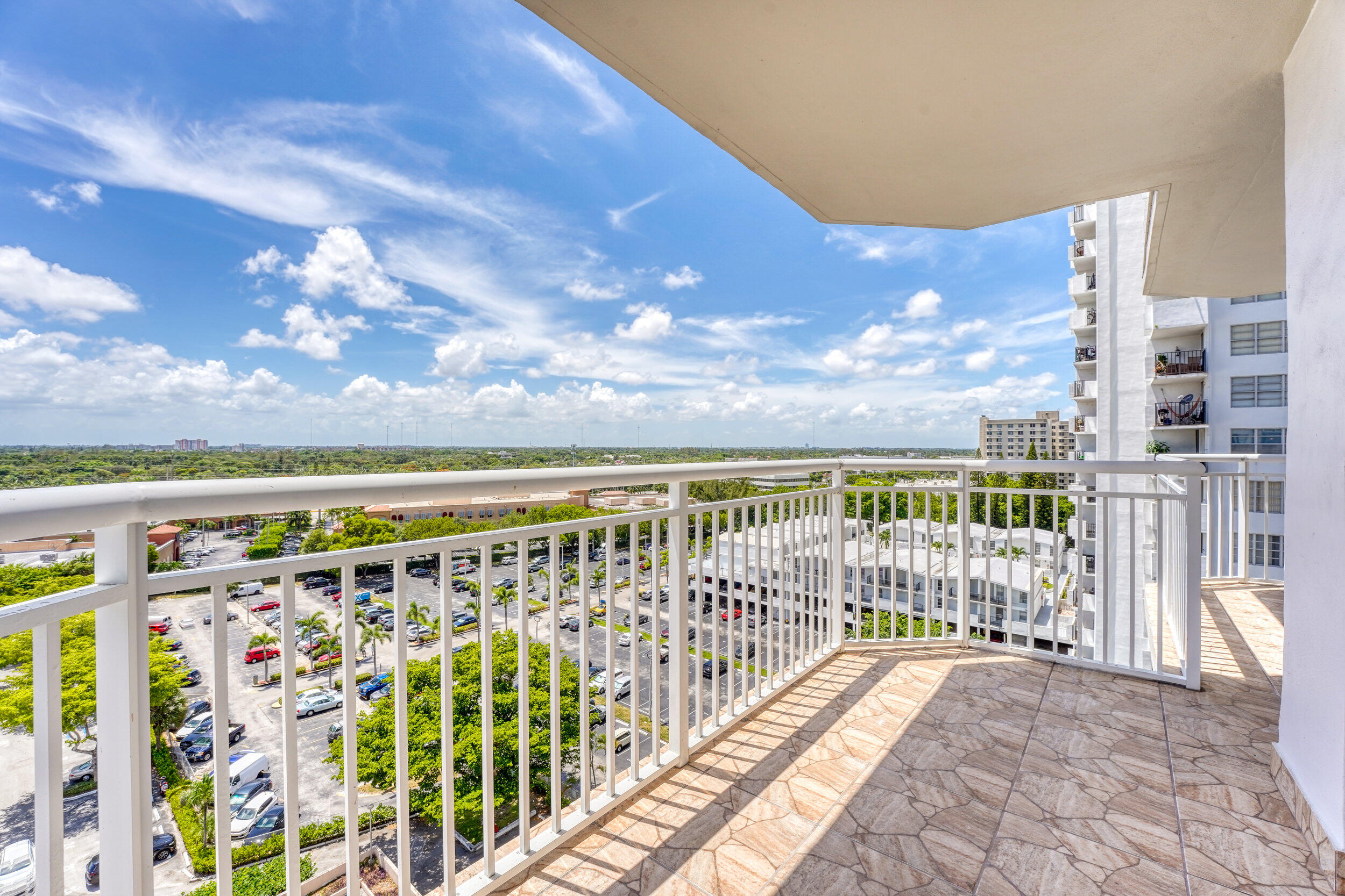 18051 Biscayne Boulevard 1104