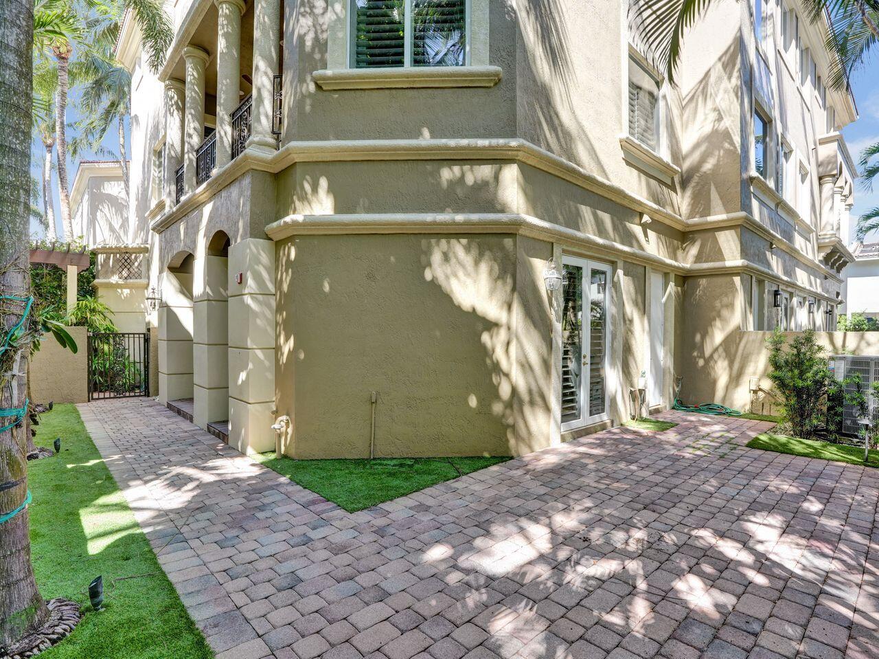 921 Osceola Drive 9