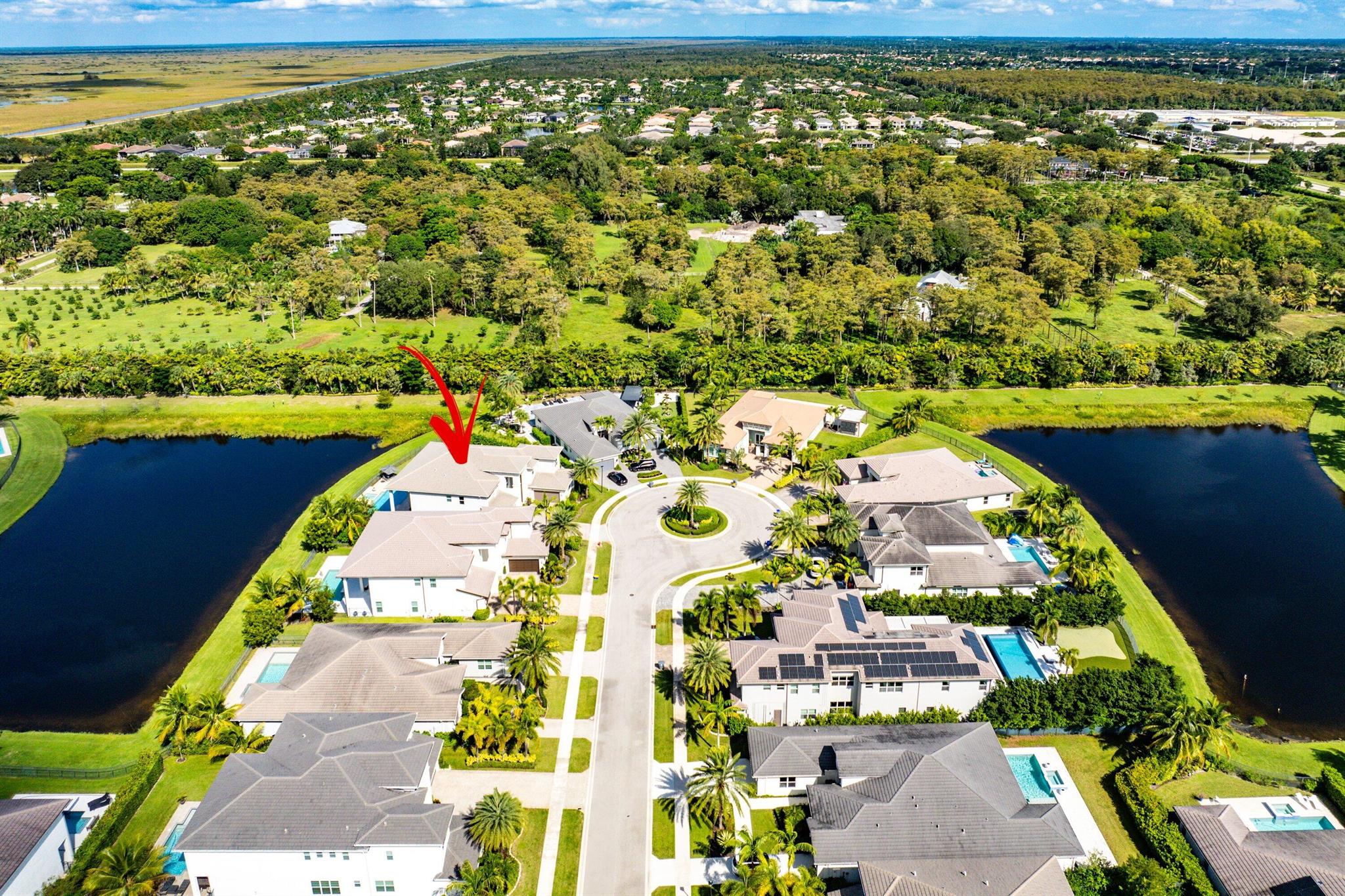 19863 Meadowside Lane