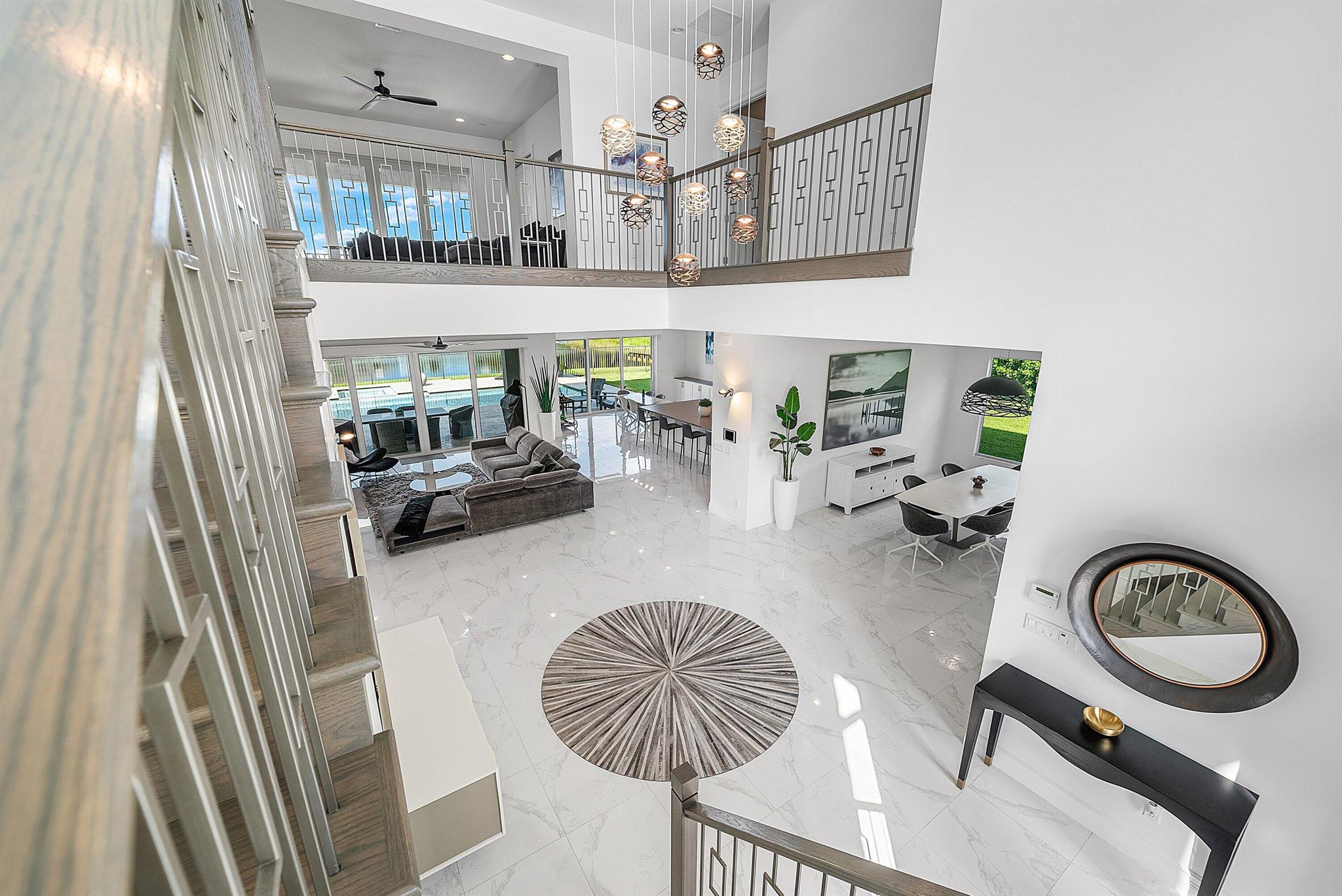 19863 Meadowside Lane