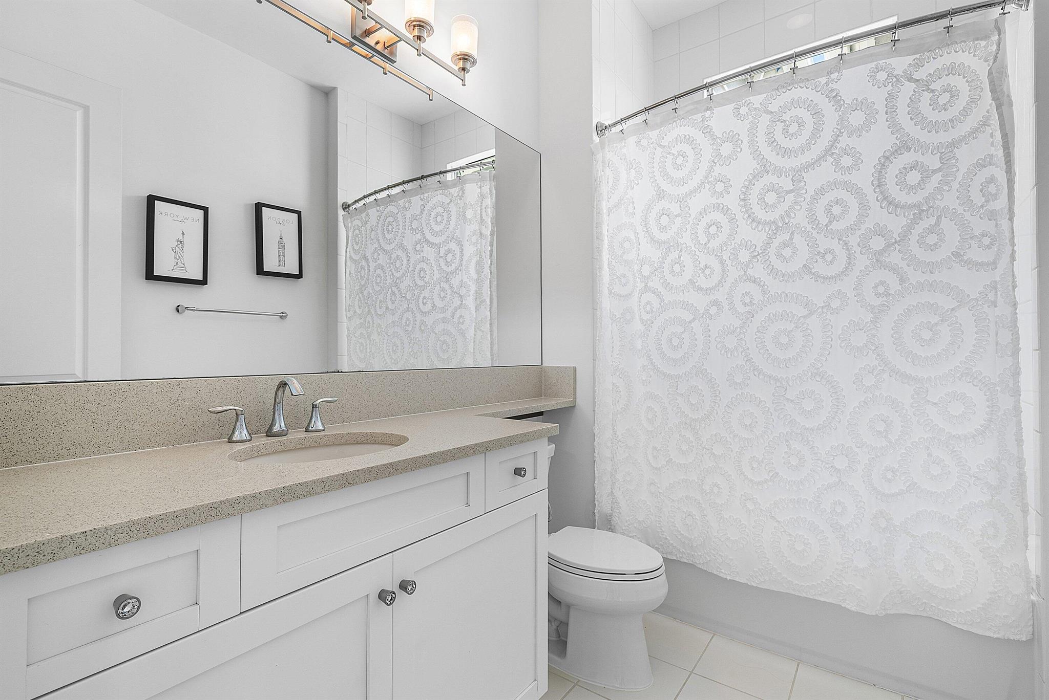 19863 Meadowside Lane