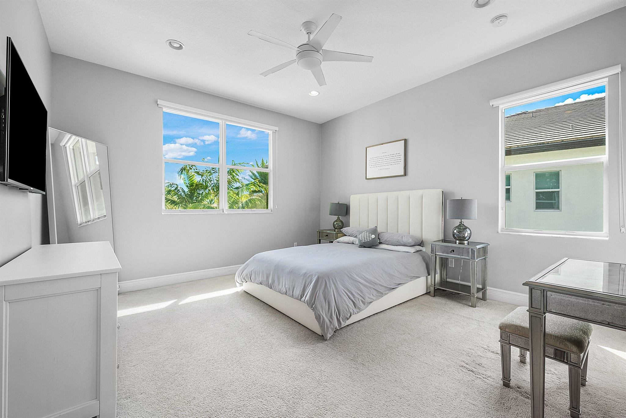 19863 Meadowside Lane