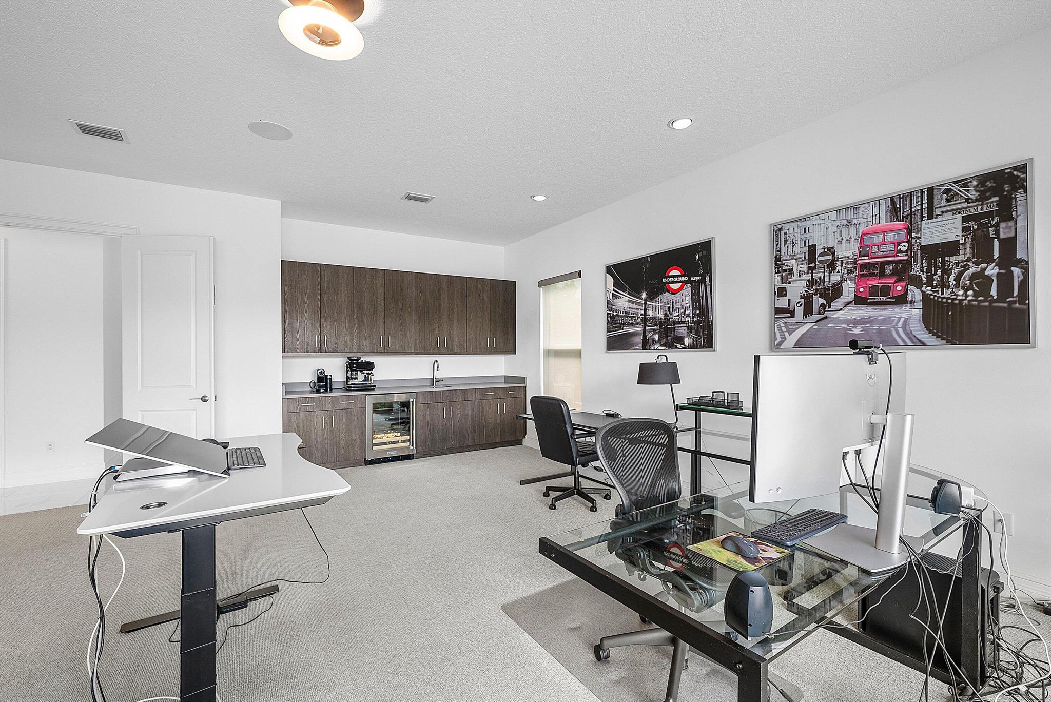 19863 Meadowside Lane