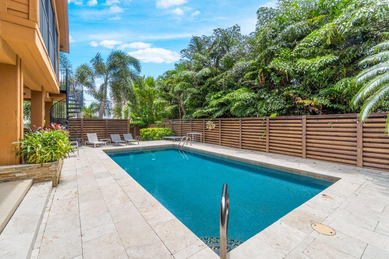 122 Andrews Avenue 2-A