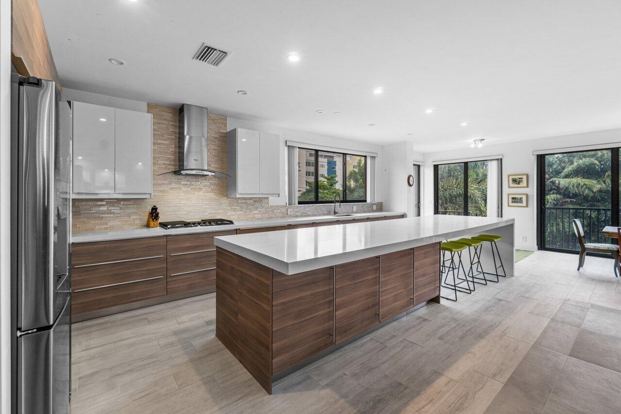 122 Andrews Avenue 2-A