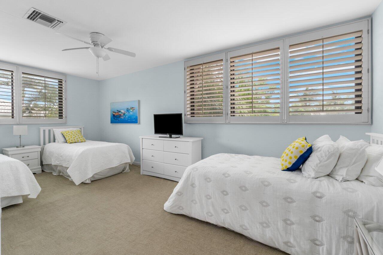 122 Andrews Avenue 2-A