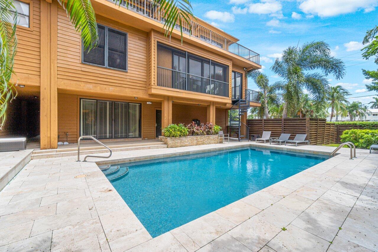 122 Andrews Avenue 2-A