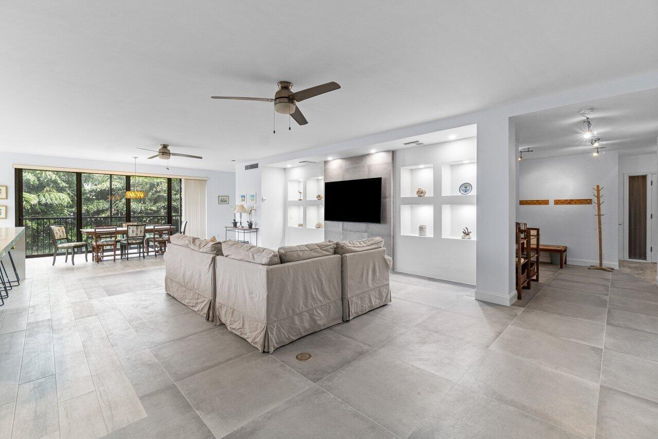 122 Andrews Avenue 2-A