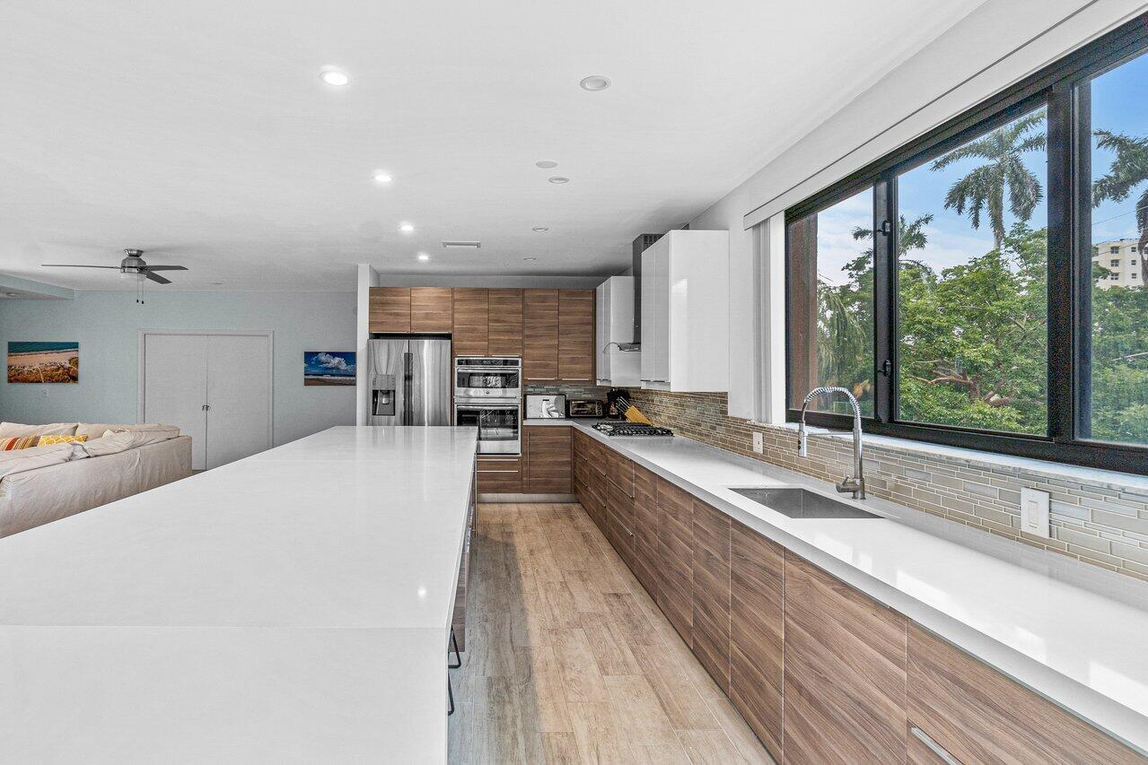 122 Andrews Avenue 2-A