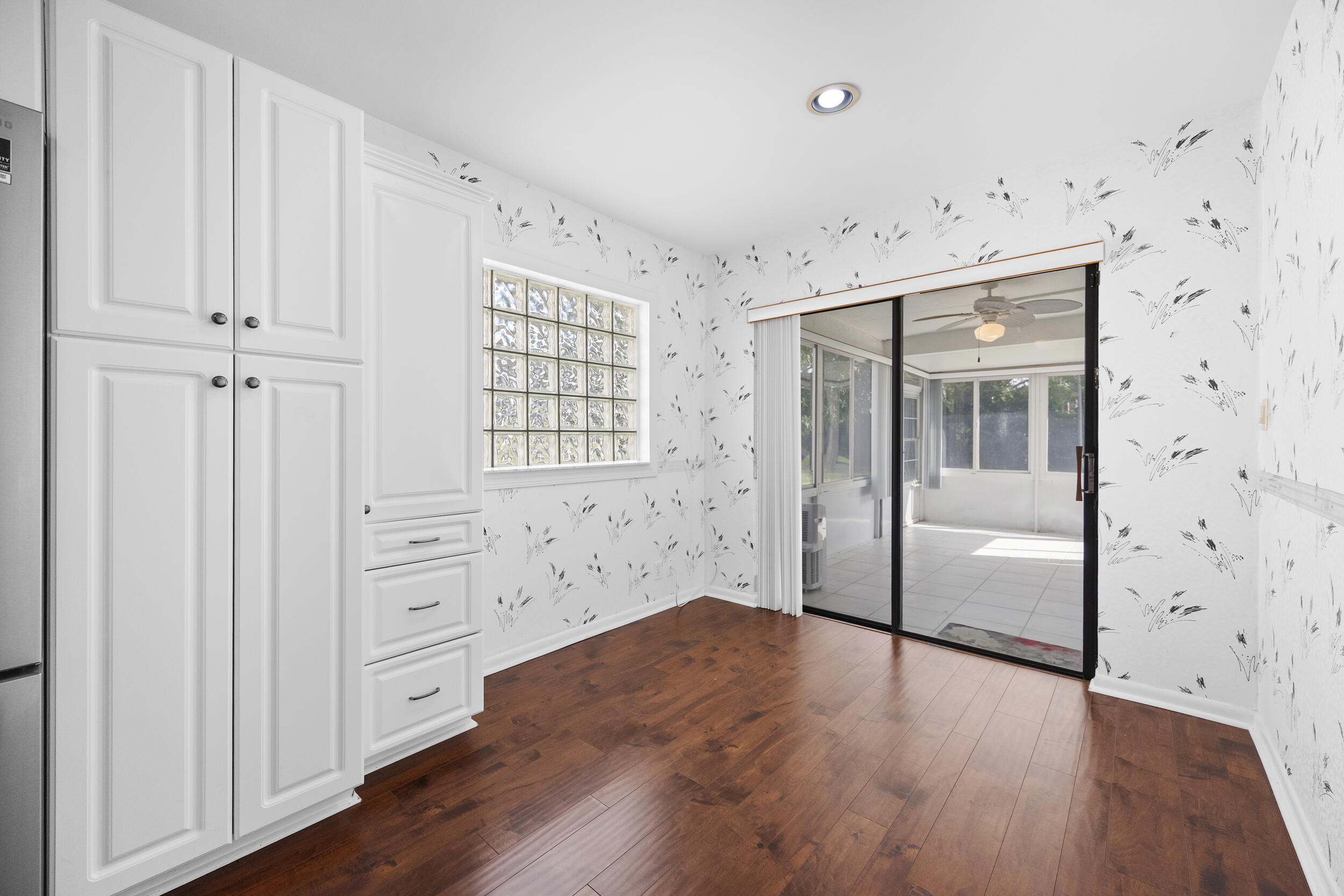 7974 Cloverfield Circle