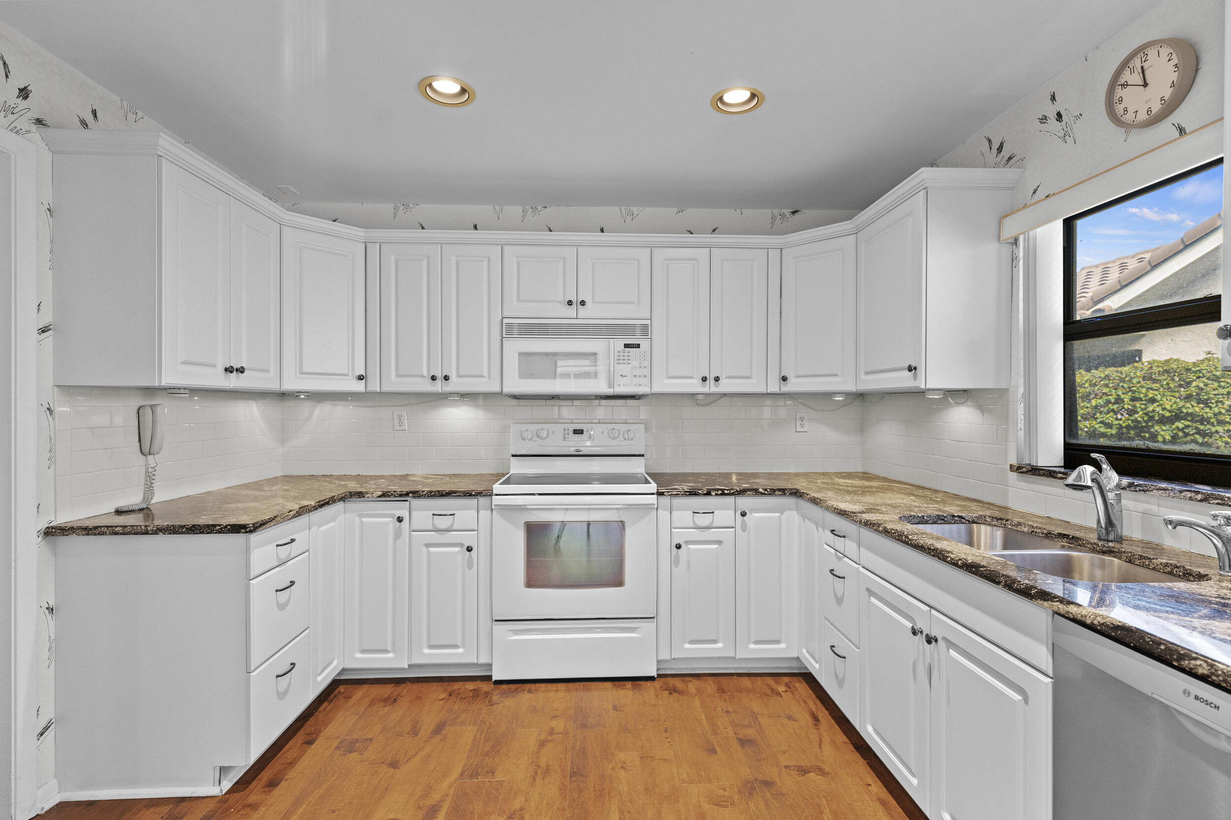 7974 Cloverfield Circle
