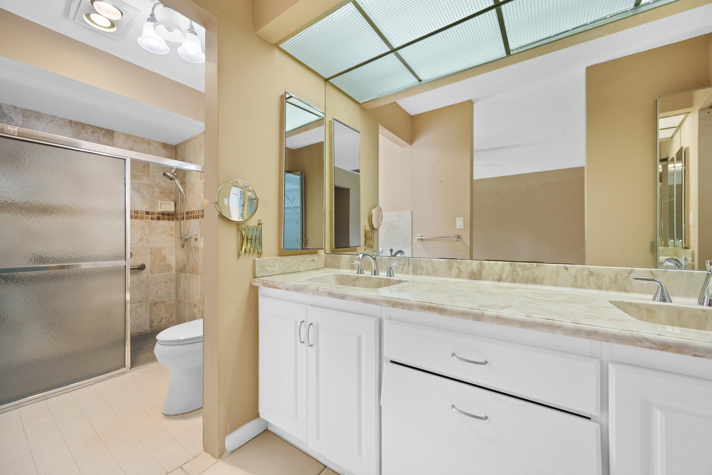 7974 Cloverfield Circle