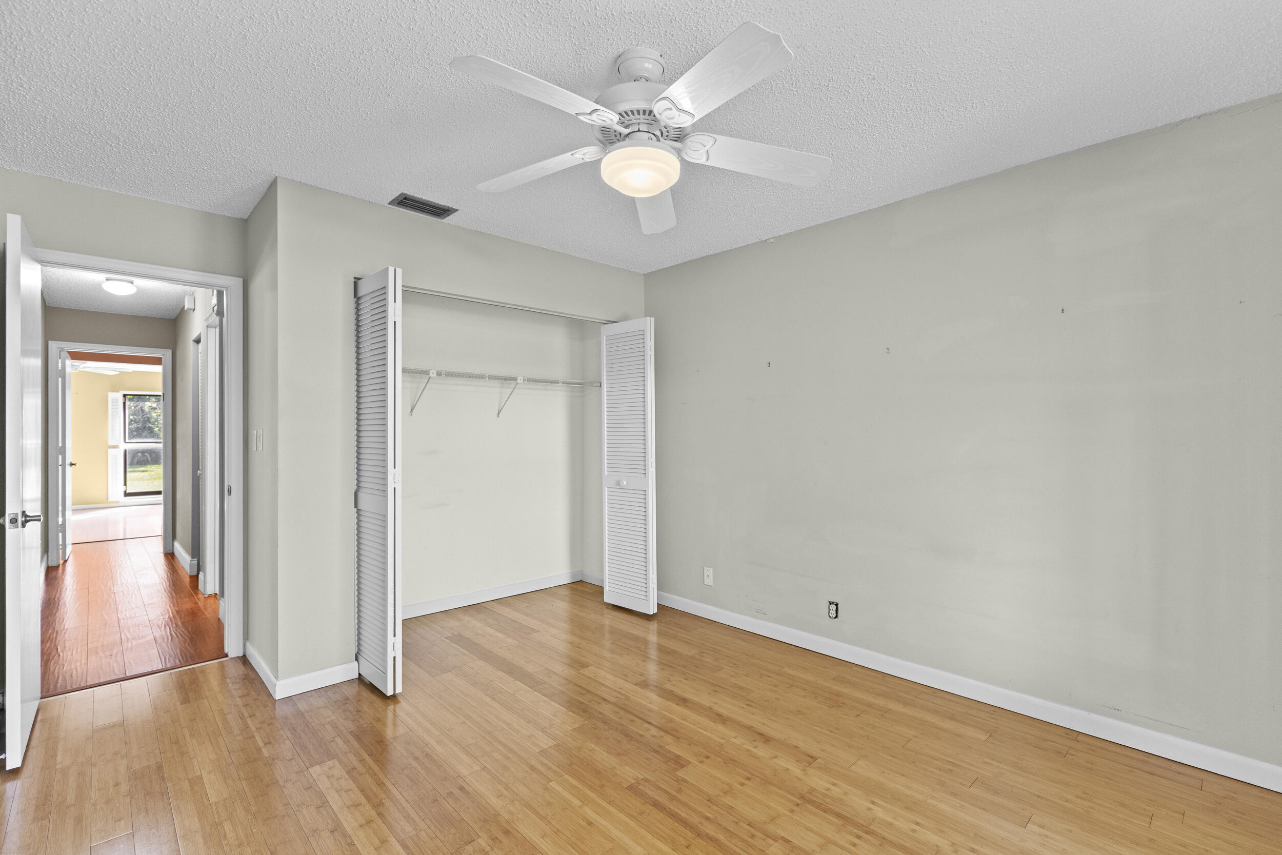 7974 Cloverfield Circle