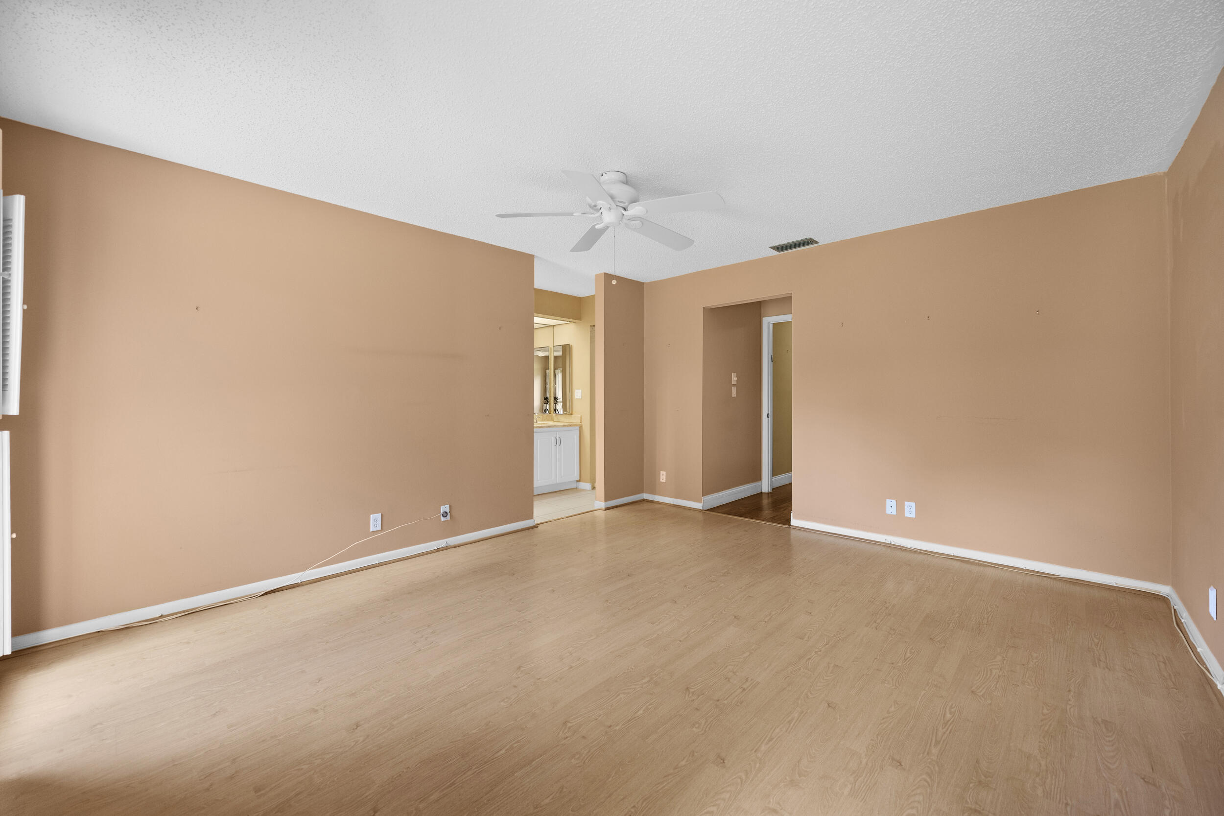 7974 Cloverfield Circle