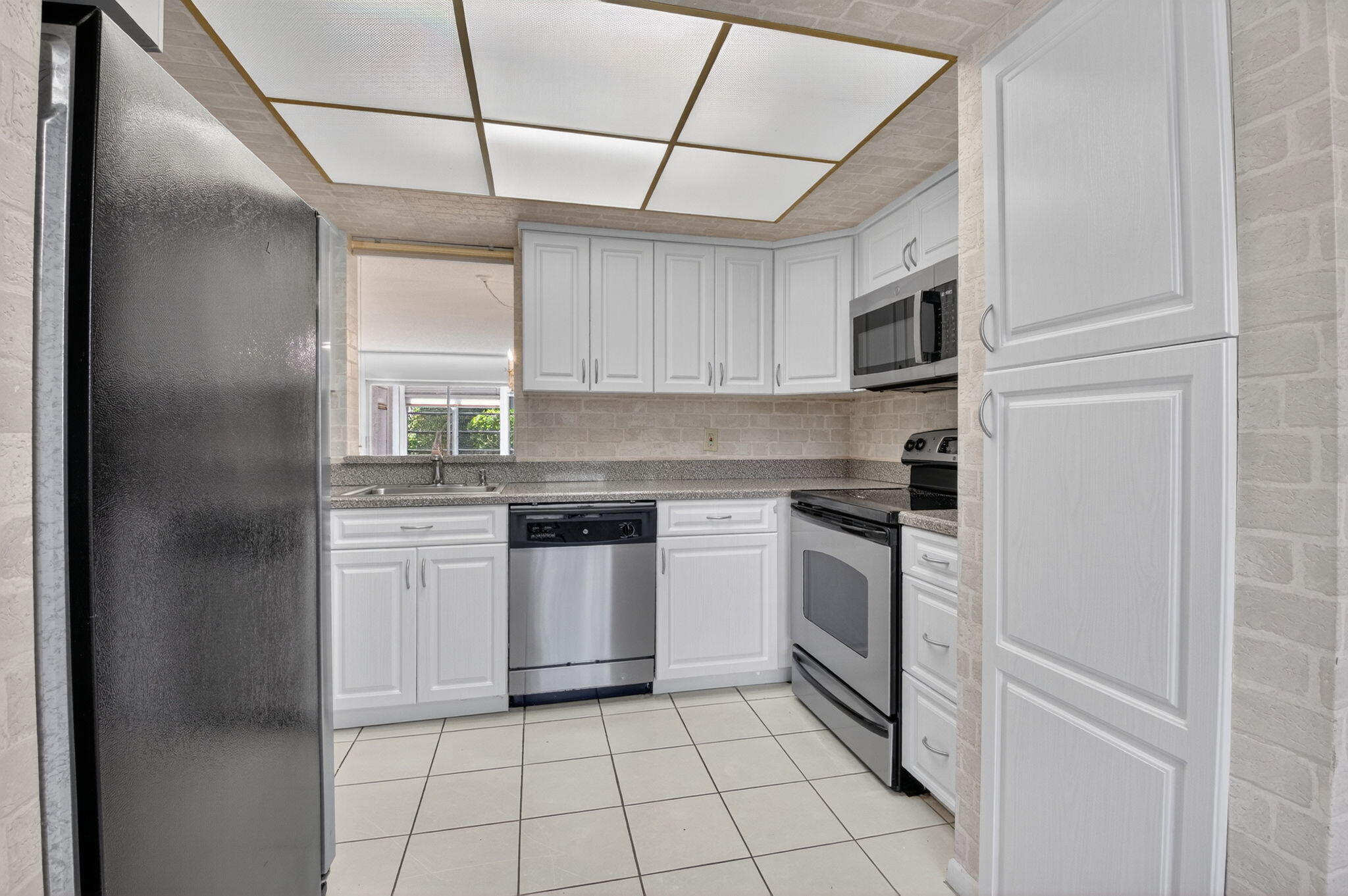 14797 Cumberland Drive 1020