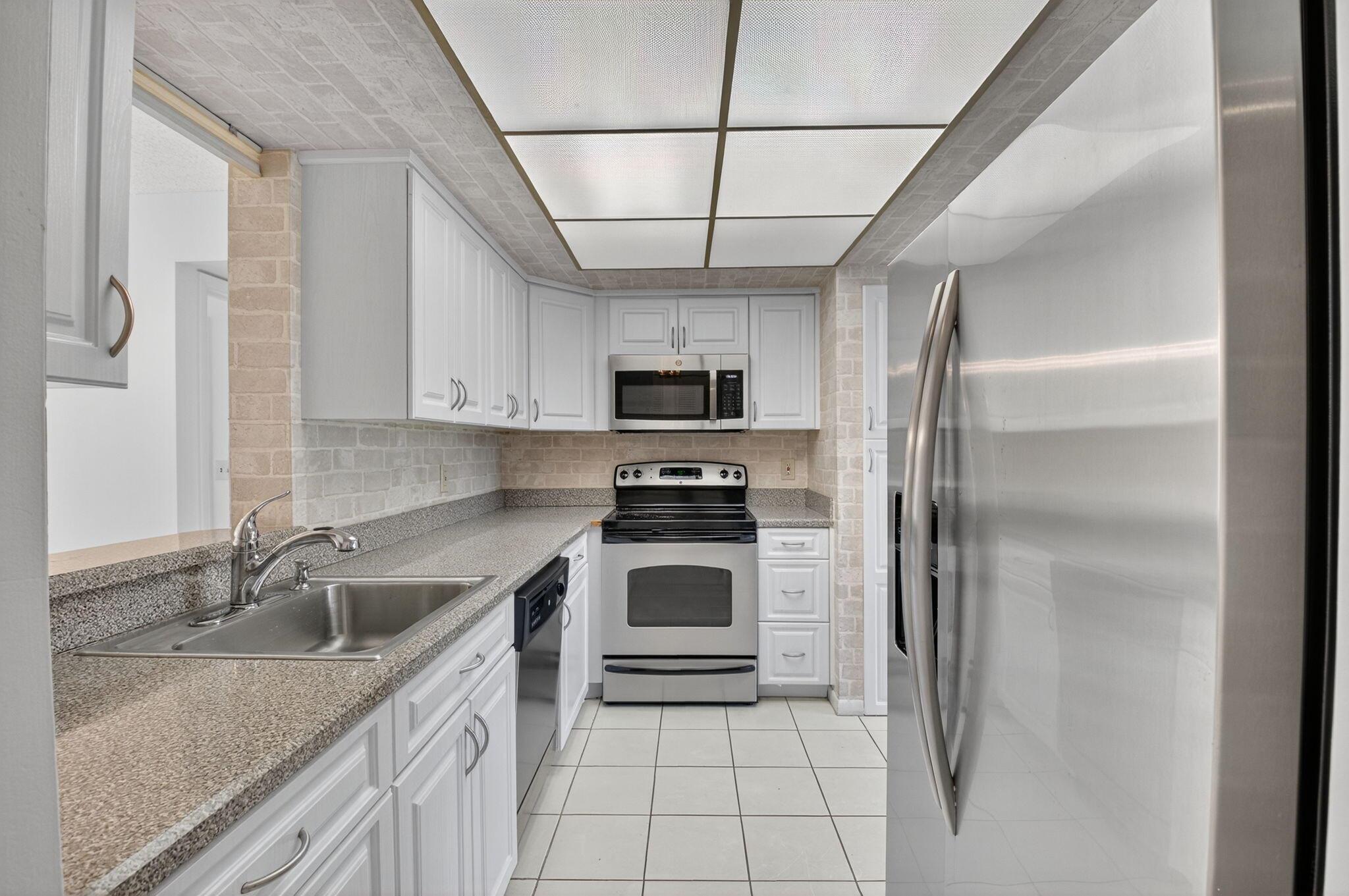 14797 Cumberland Drive 1020