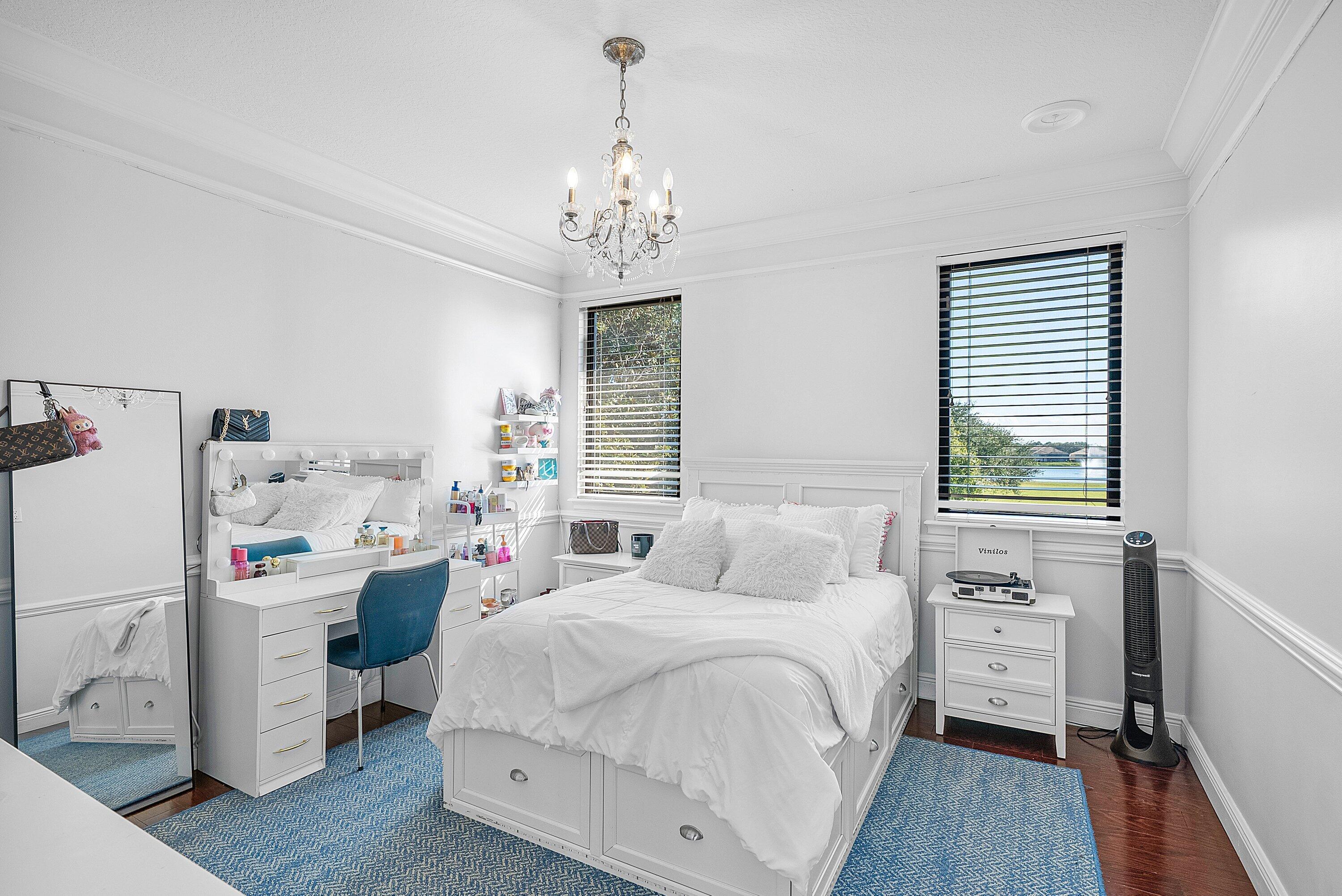 8988 Stone Pier Drive