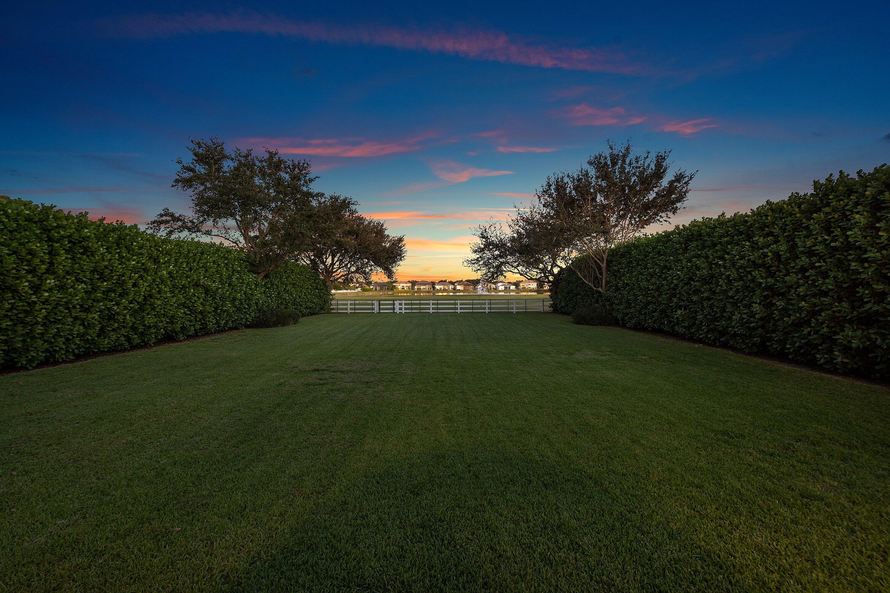 8988 Stone Pier Drive