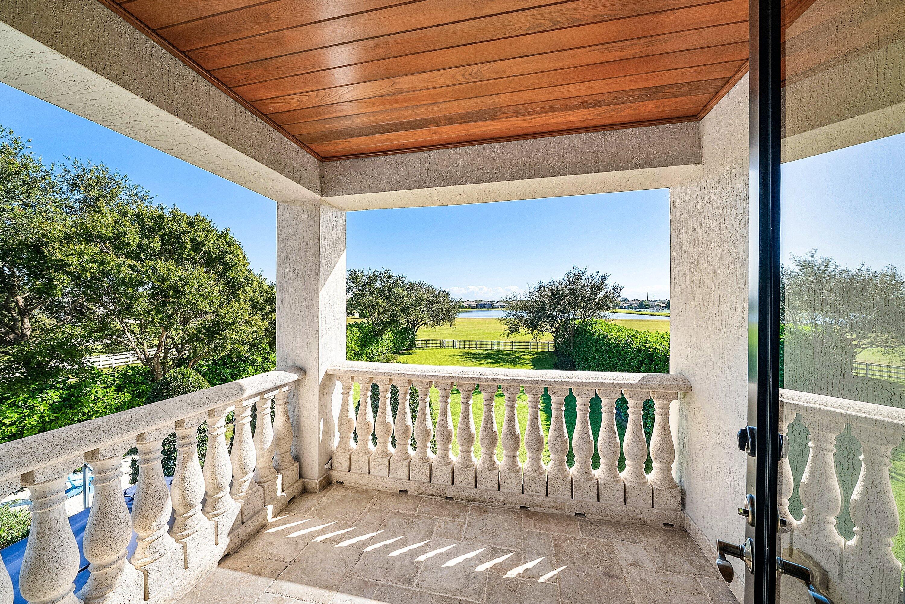 8988 Stone Pier Drive