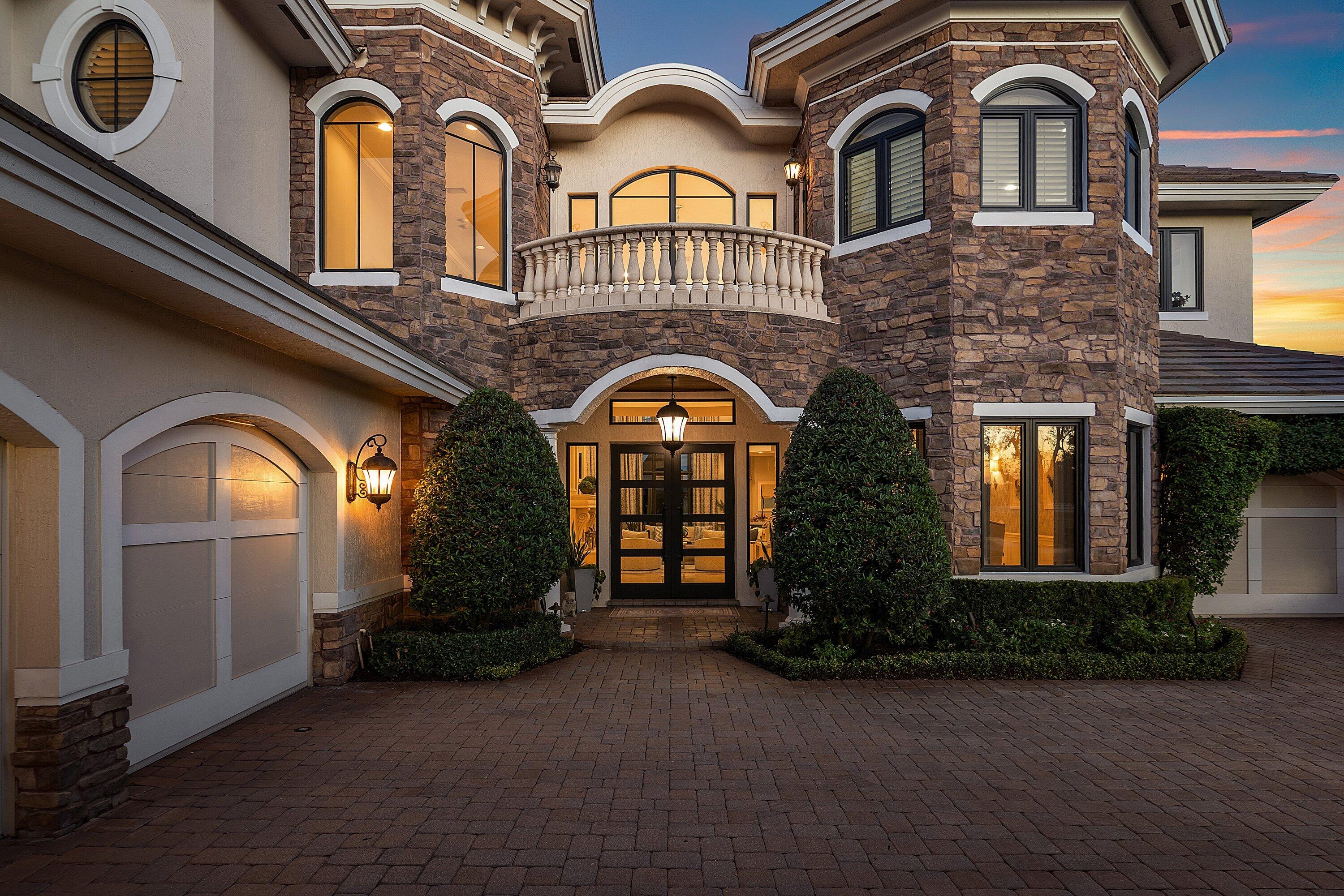 8988 Stone Pier Drive