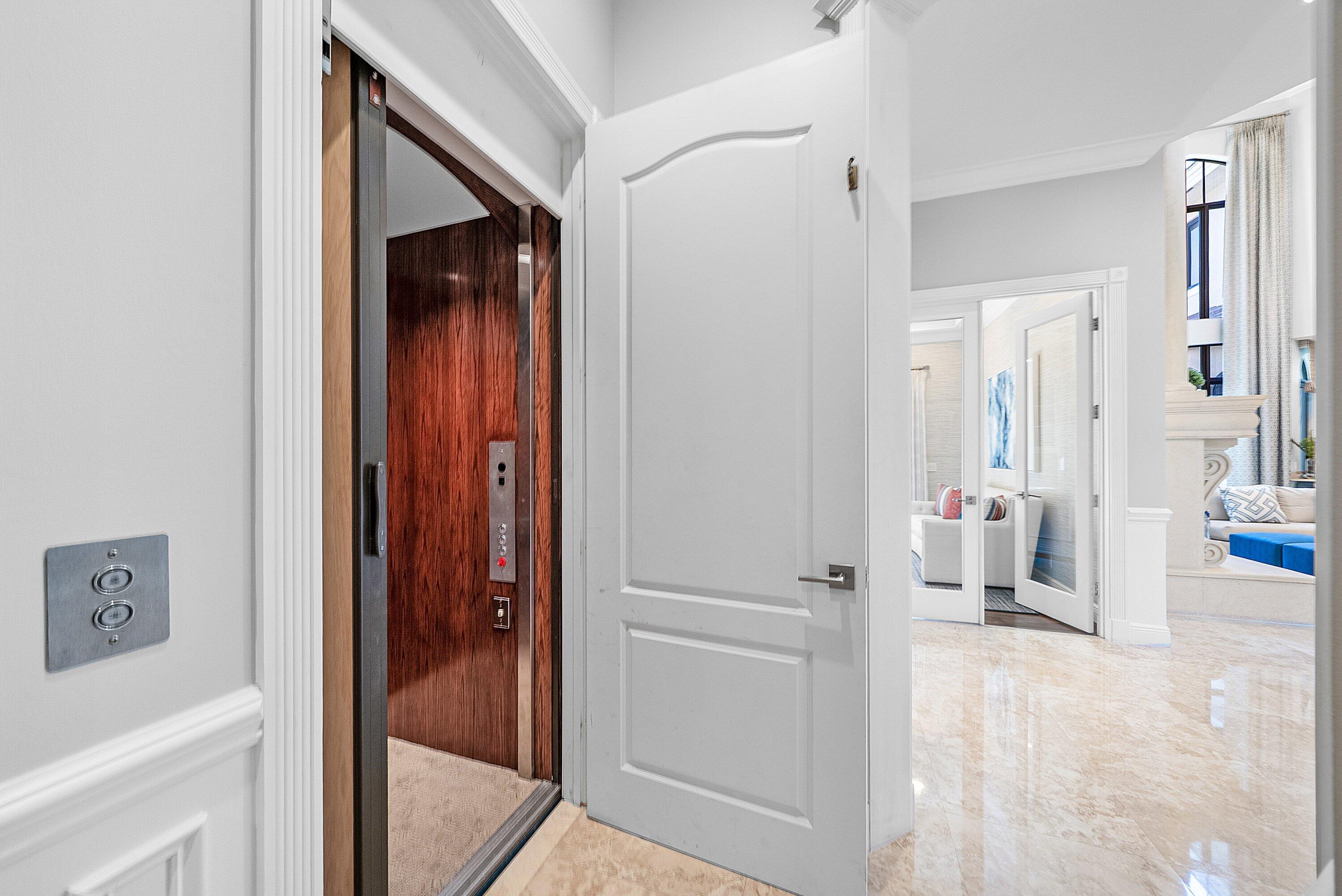 8988 Stone Pier Drive