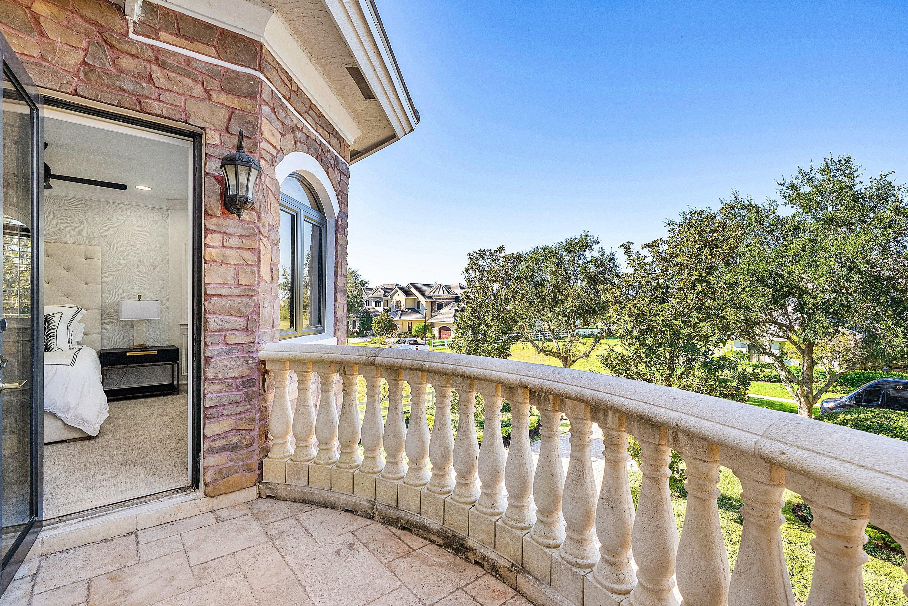 8988 Stone Pier Drive