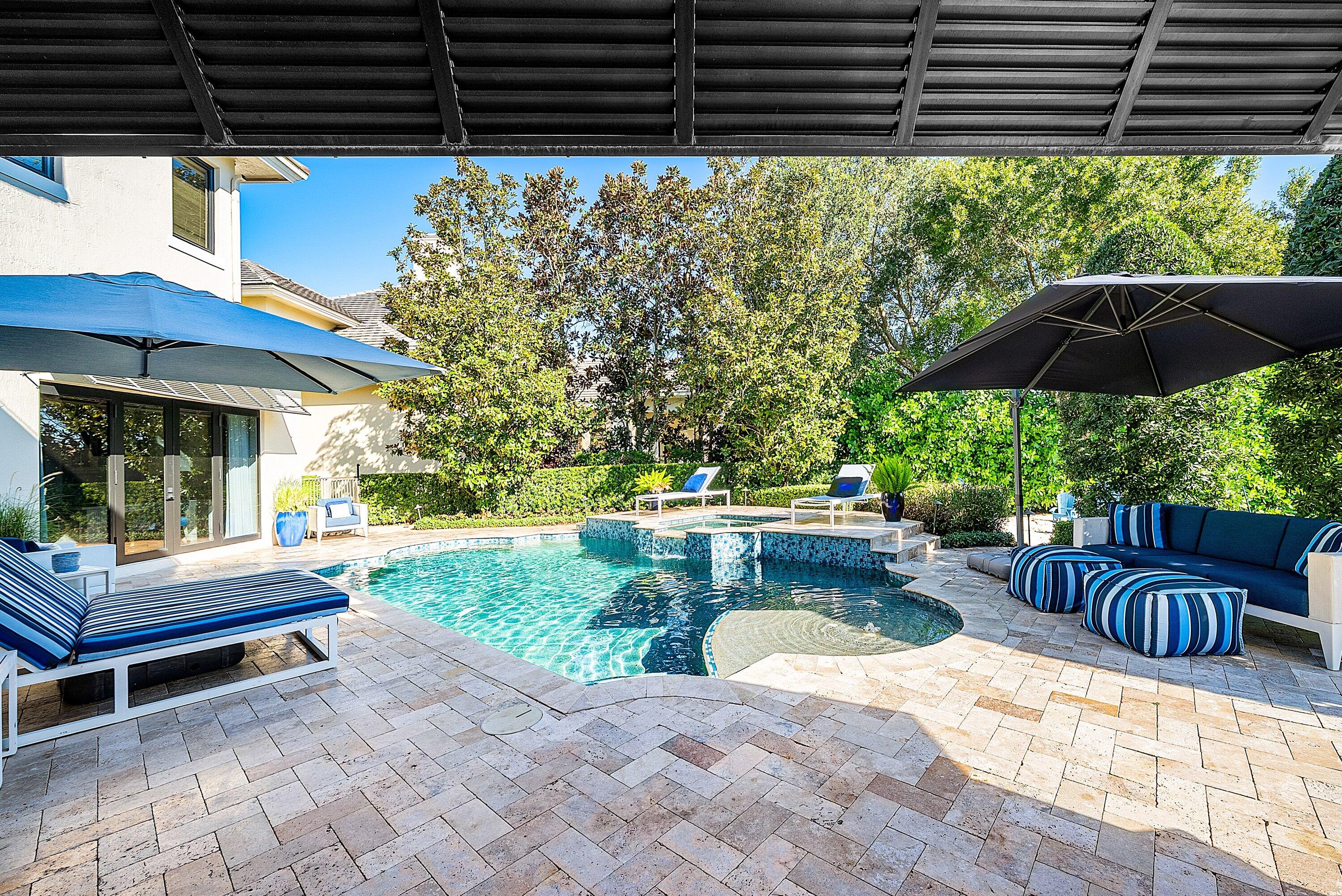 8988 Stone Pier Drive