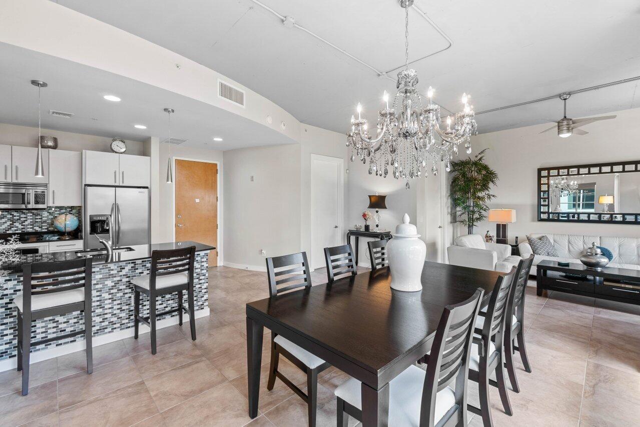 335 SE 6th Avenue 304