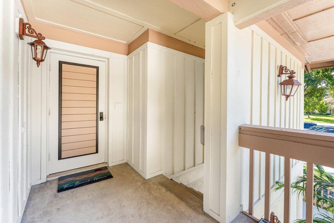 606 Brackenwood Cove