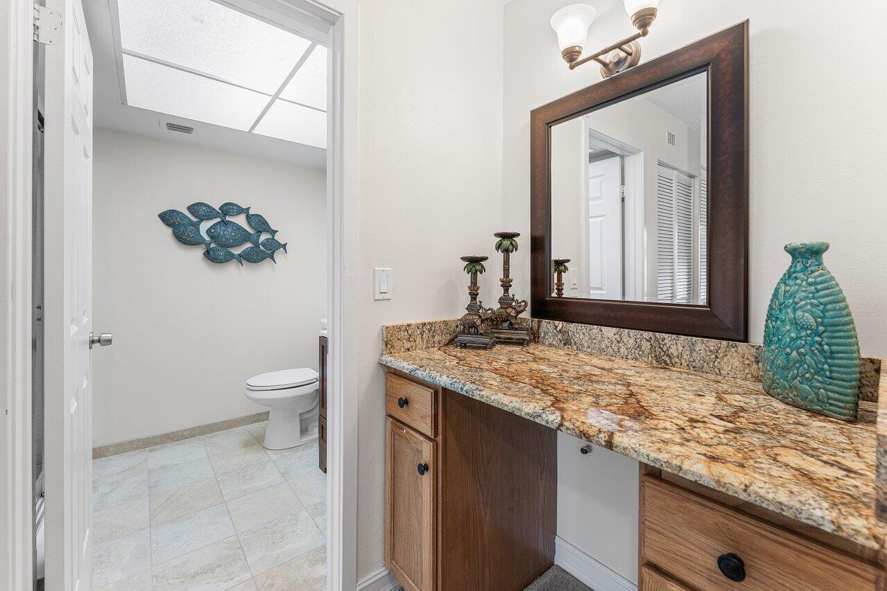 606 Brackenwood Cove