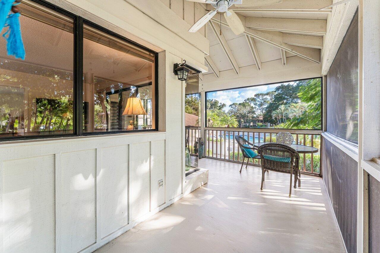 606 Brackenwood Cove