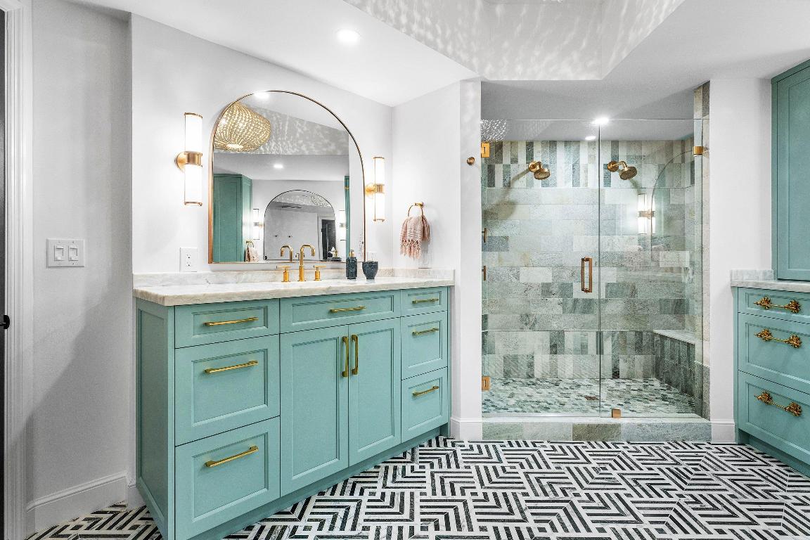 3700 S Ocean Boulevard 202