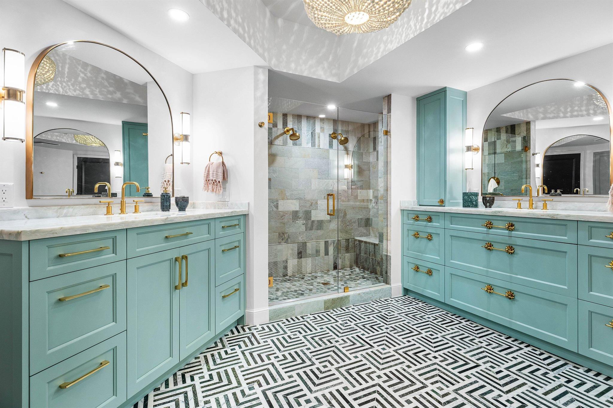 3700 S Ocean Boulevard 202